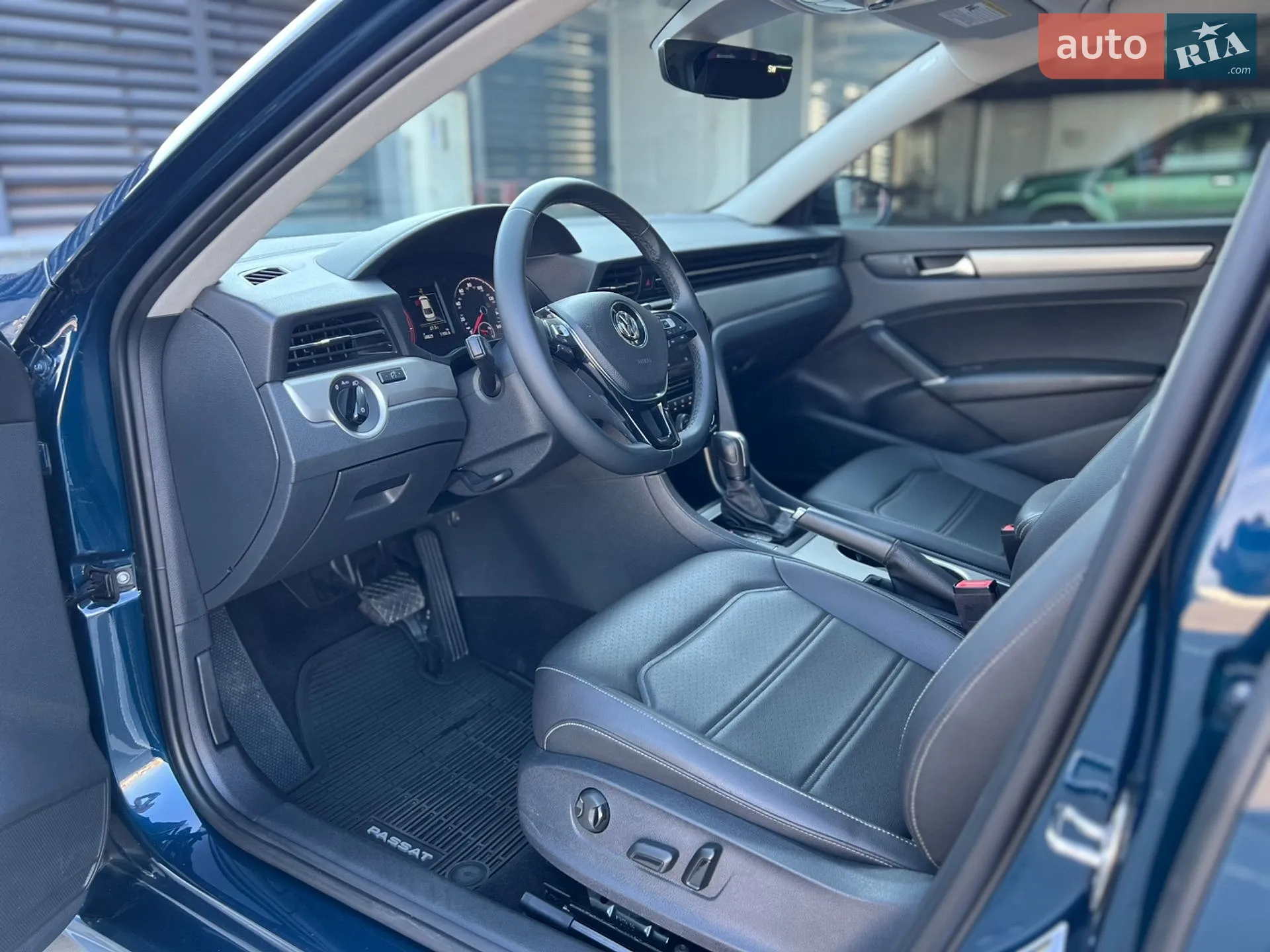 2021 Volkswagen Passat - мініатюра 36