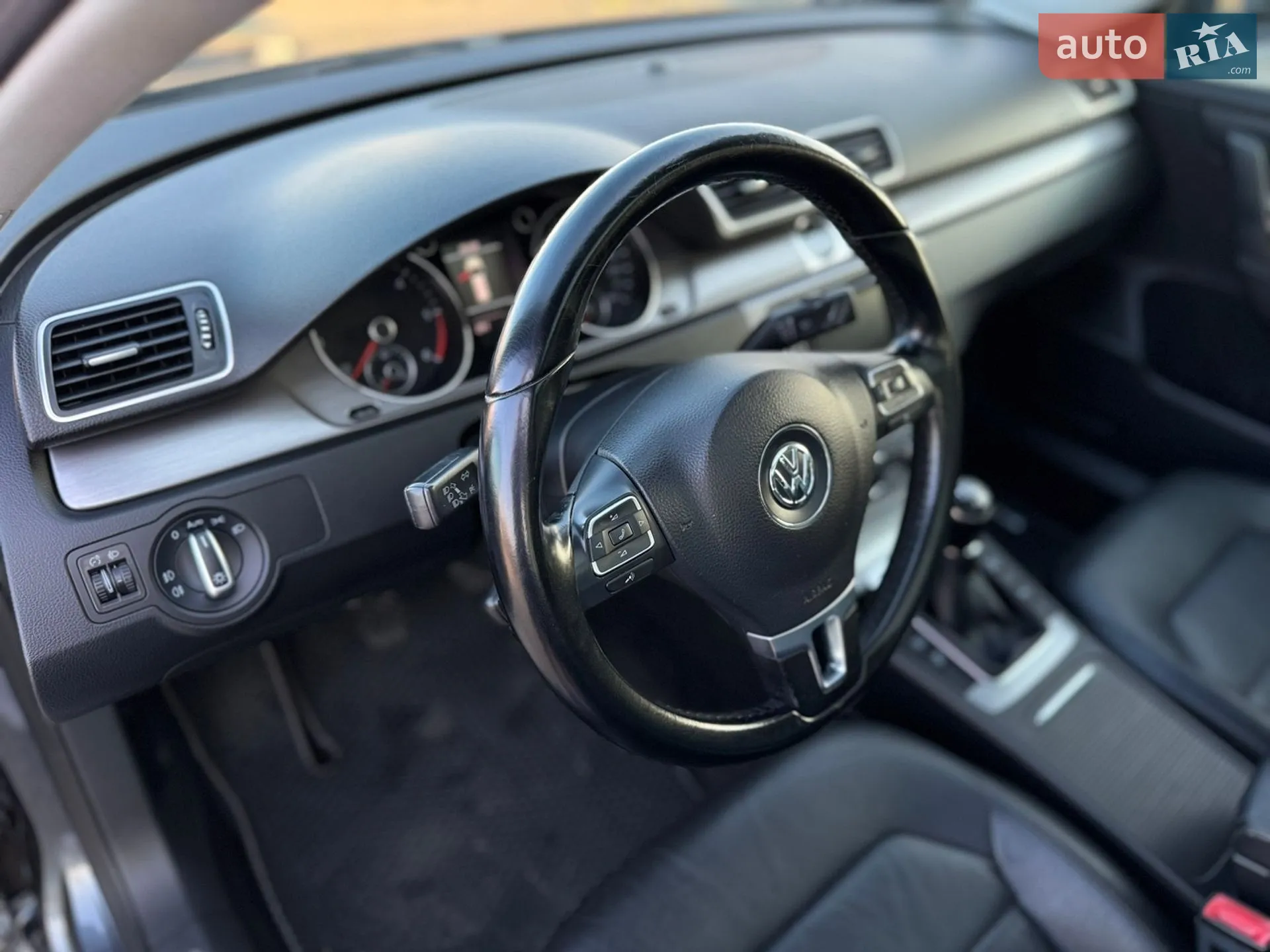 2014 Volkswagen Passat - мініатюра 21