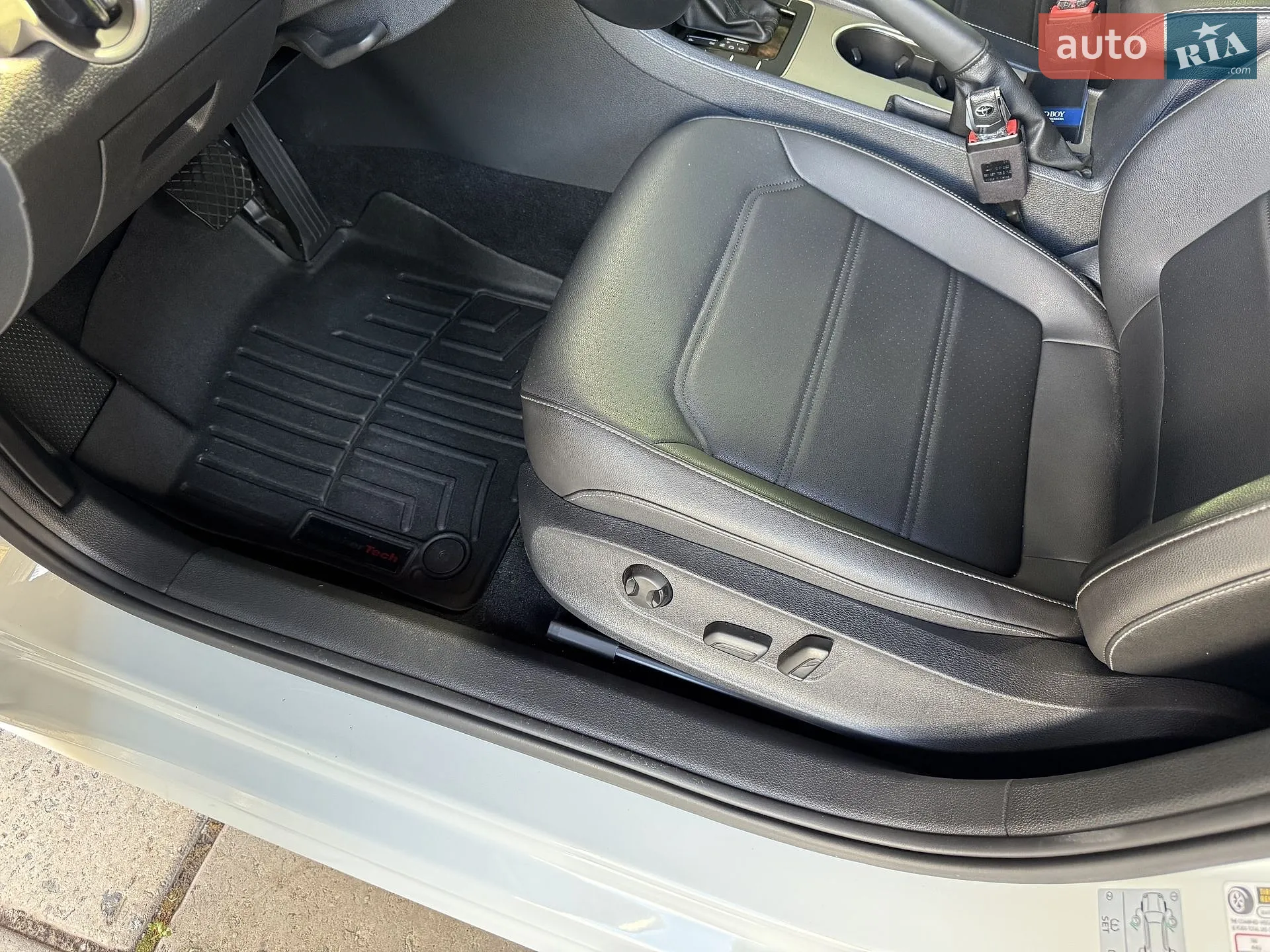 2020 Volkswagen Passat - мініатюра 13
