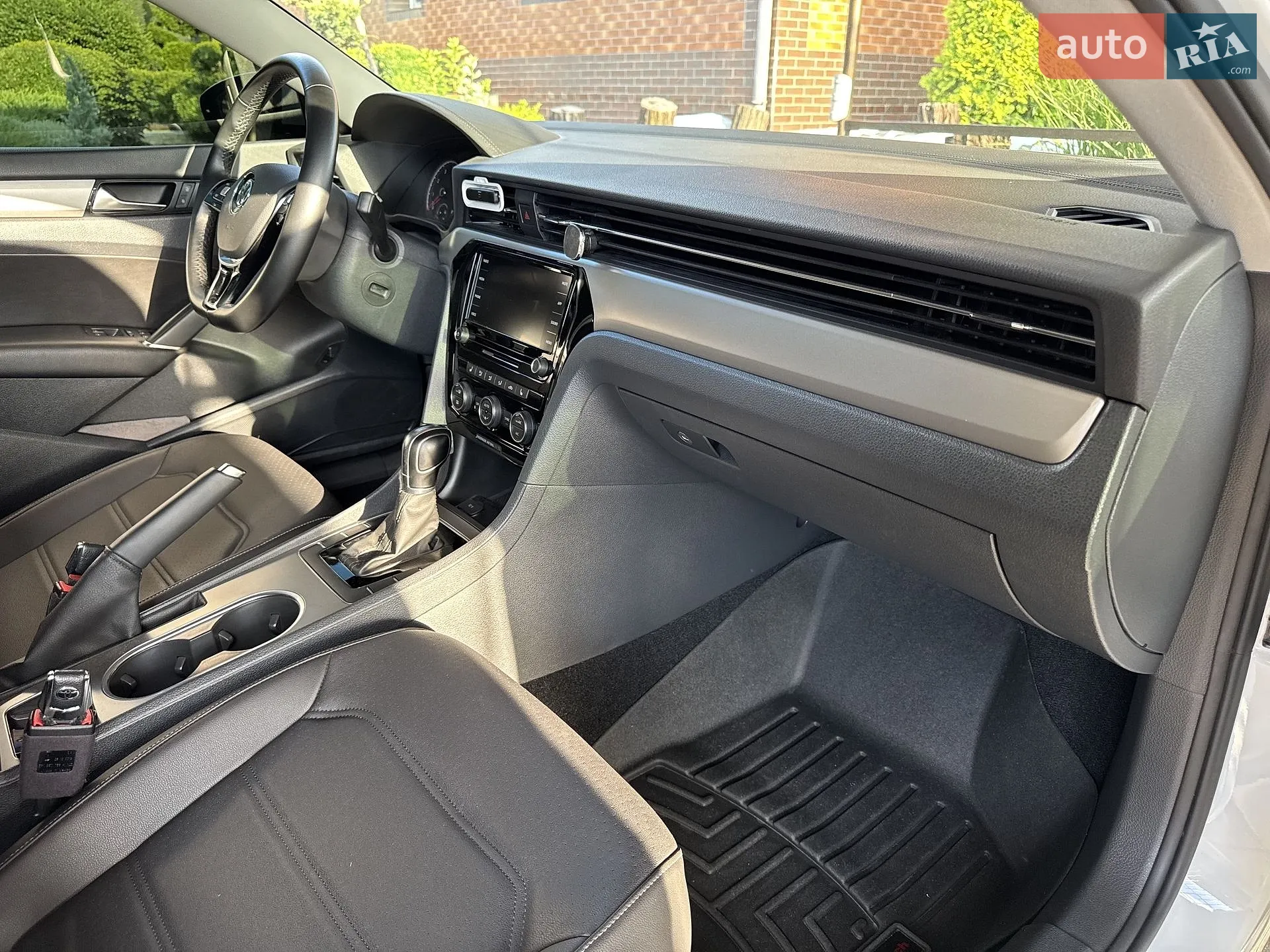 2020 Volkswagen Passat - мініатюра 17