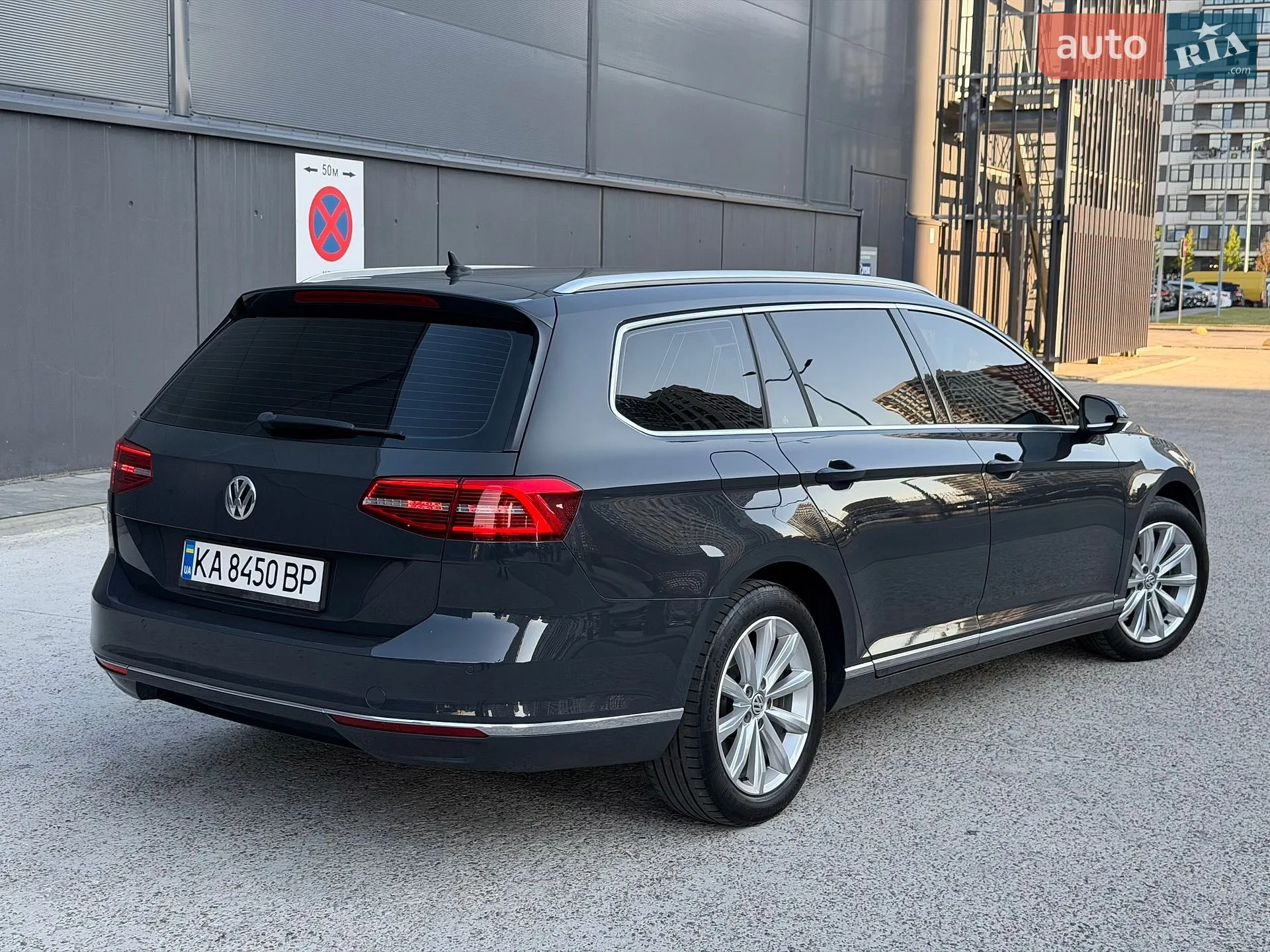 Volkswagen Passat 2016 VIN WVWZZZ3CZHE070117 фото оголошення 8 з 84