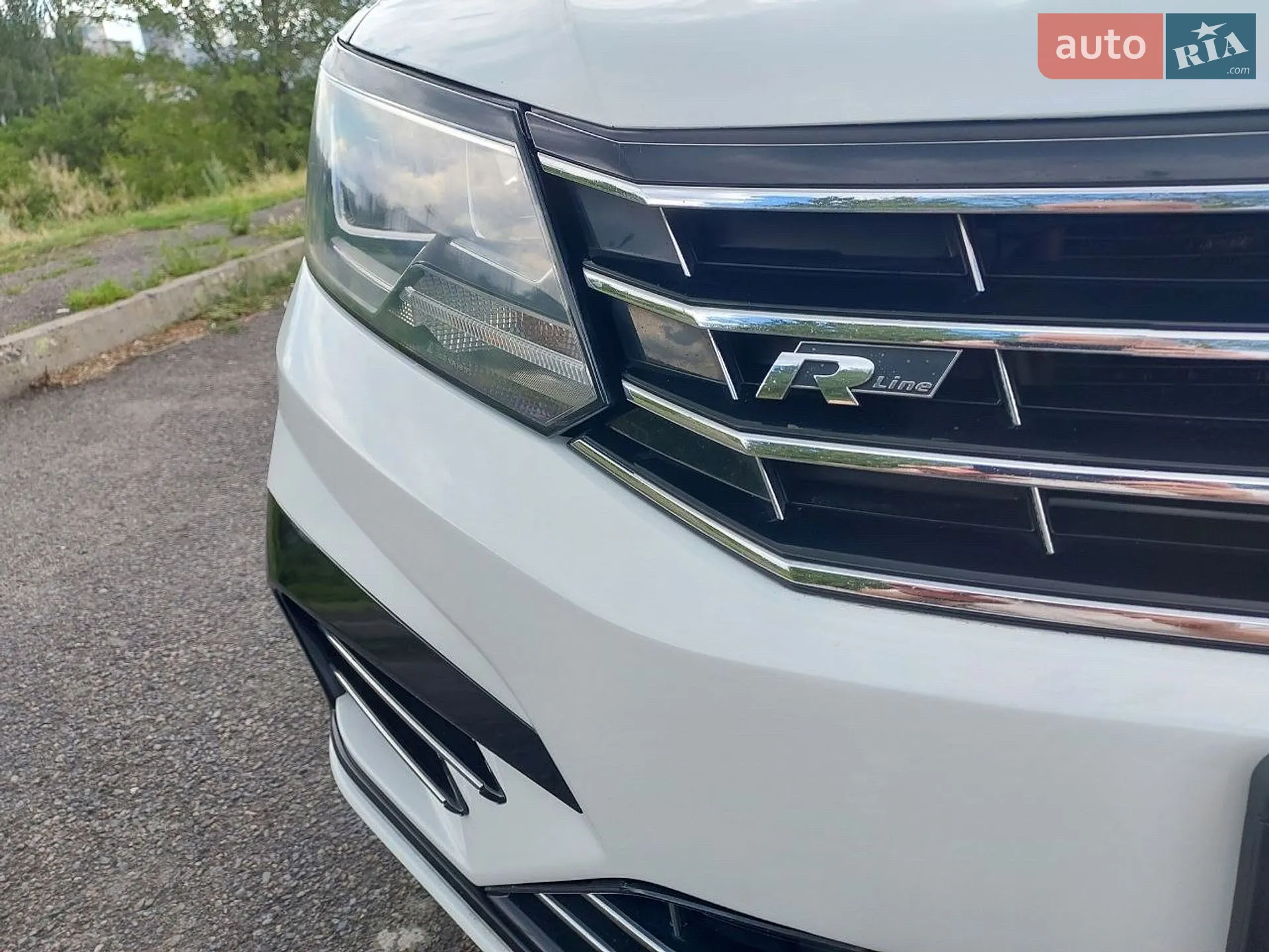 2018 Volkswagen Touareg - мініатюра 7