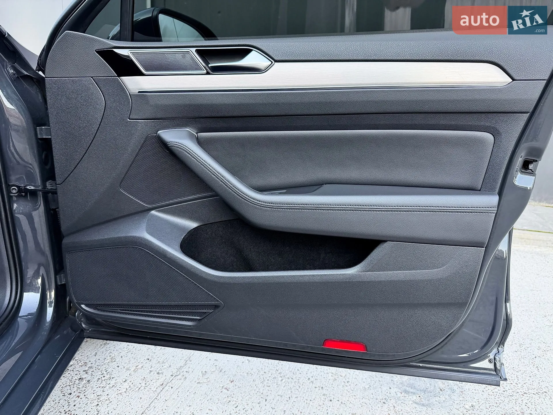 Volkswagen Passat 2016 VIN WVWZZZ3CZHE070117 фото оголошення 61 з 84