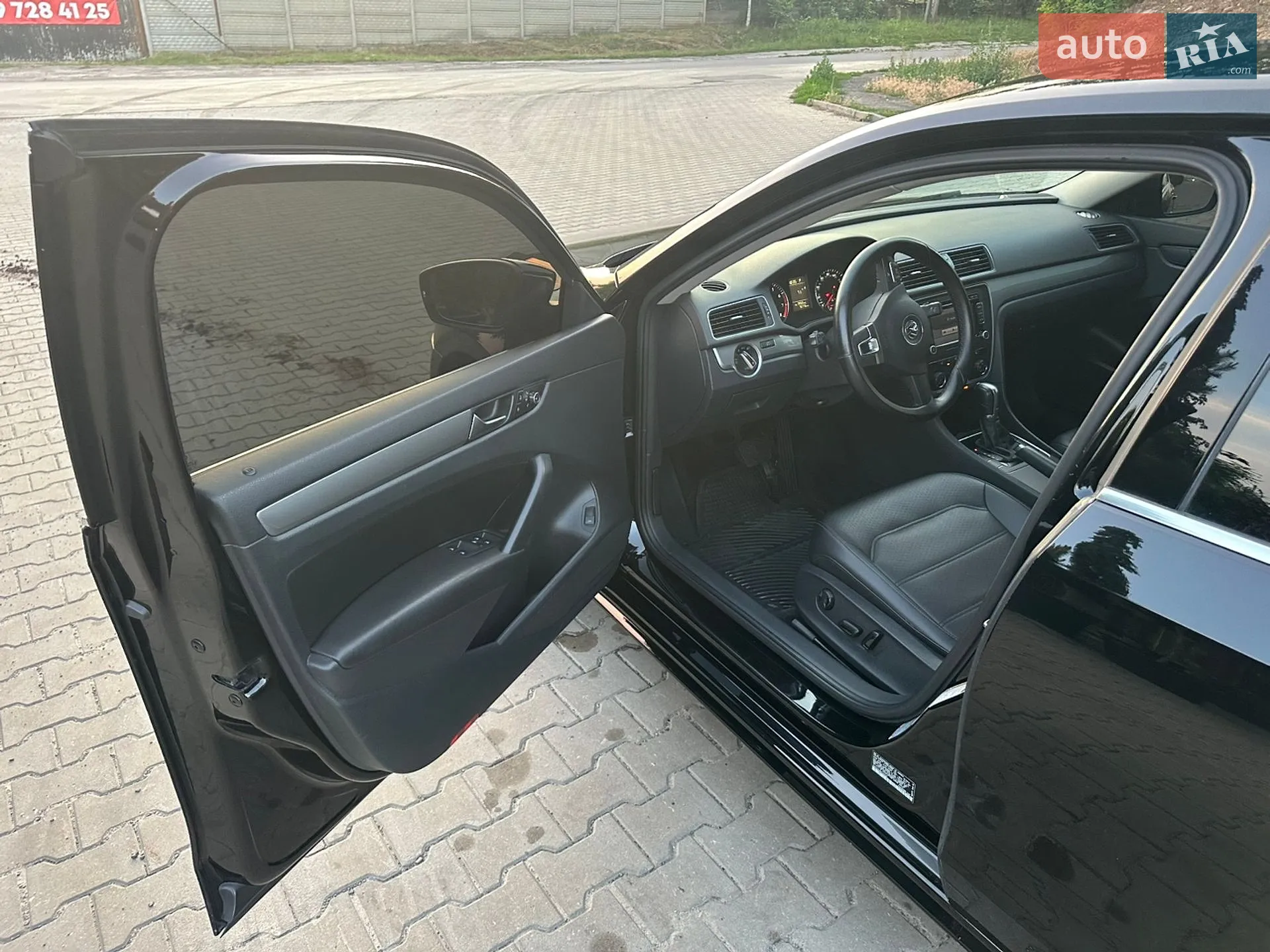 2015 Volkswagen Passat - мініатюра 14