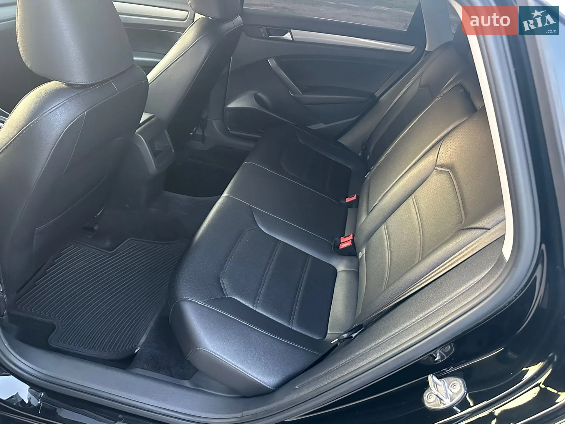 2015 Volkswagen Passat - мініатюра 15
