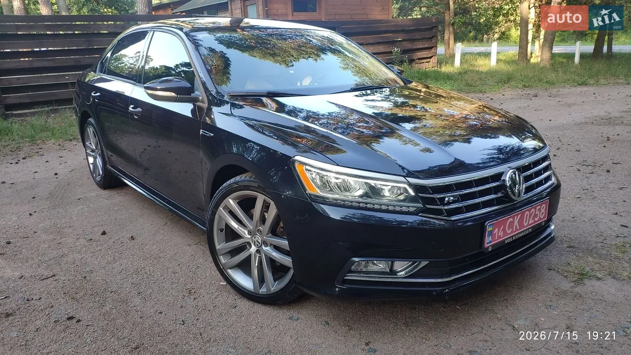 2016 Volkswagen Passat - мініатюра 24