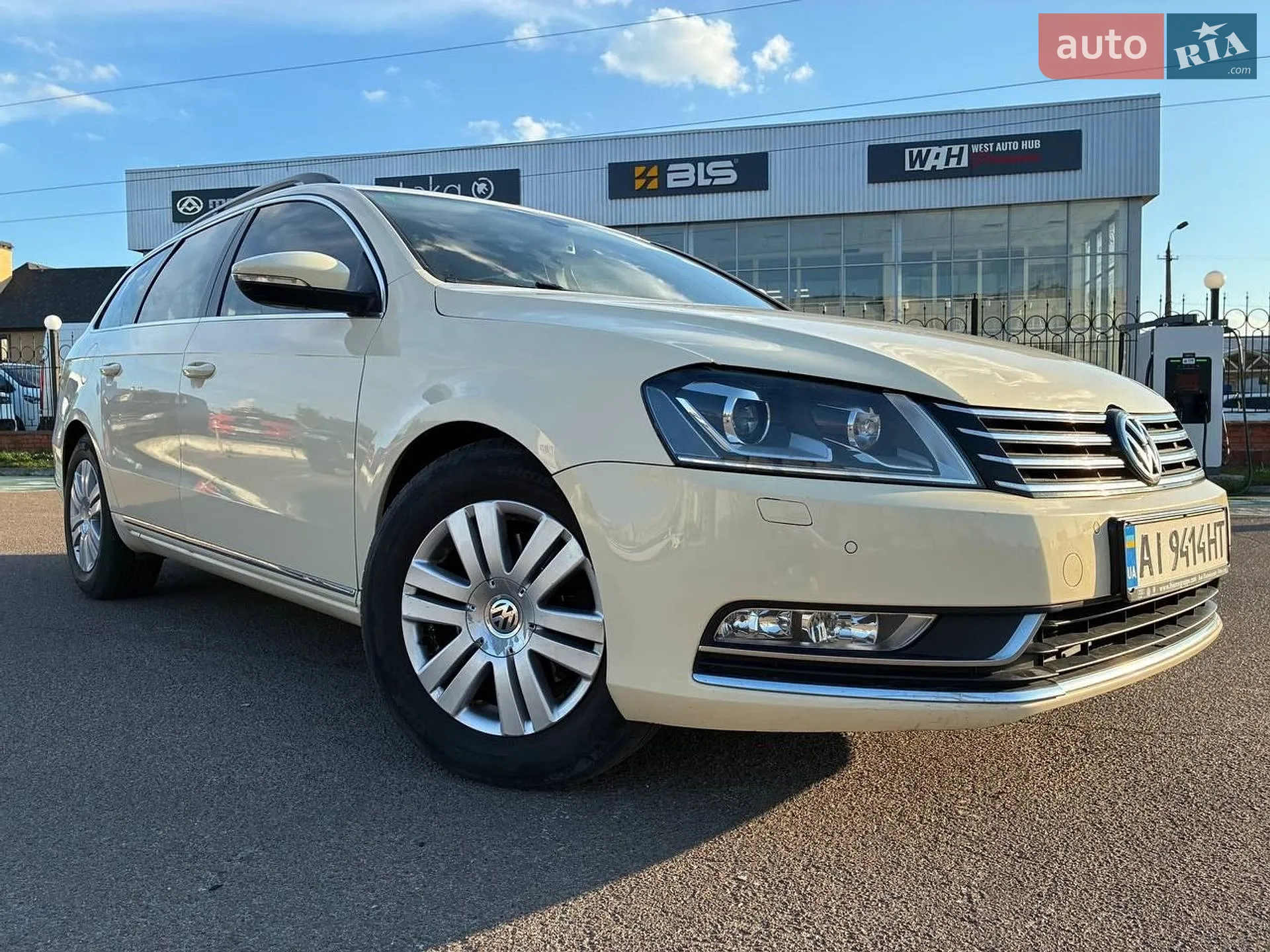 2014 Volkswagen Passat - мініатюра 3