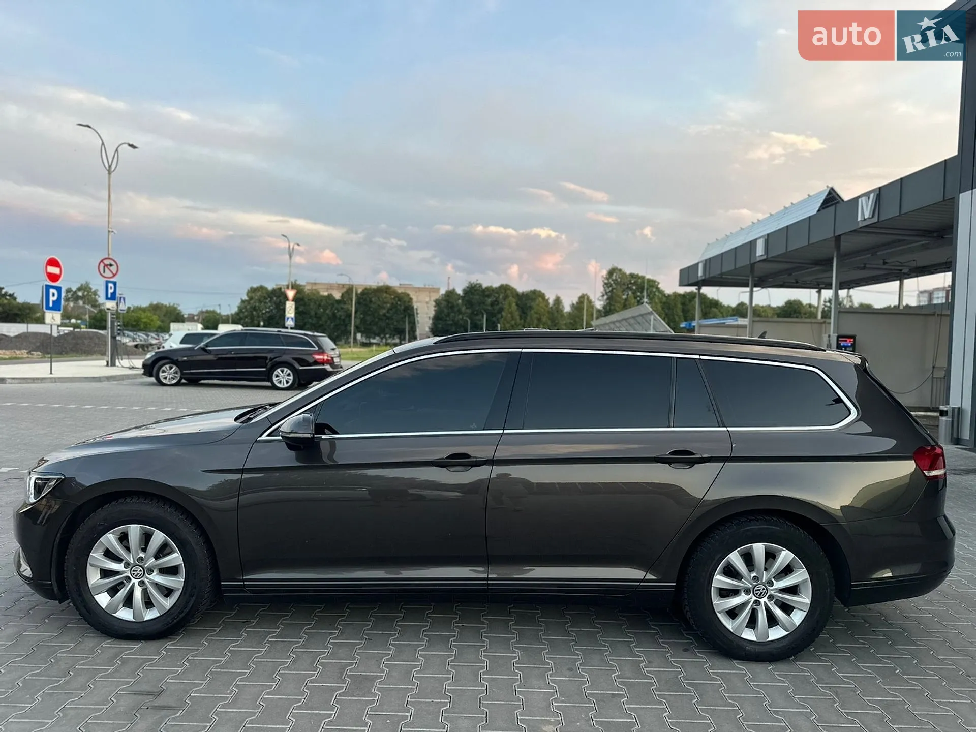 2015 Volkswagen Passat - мініатюра 40