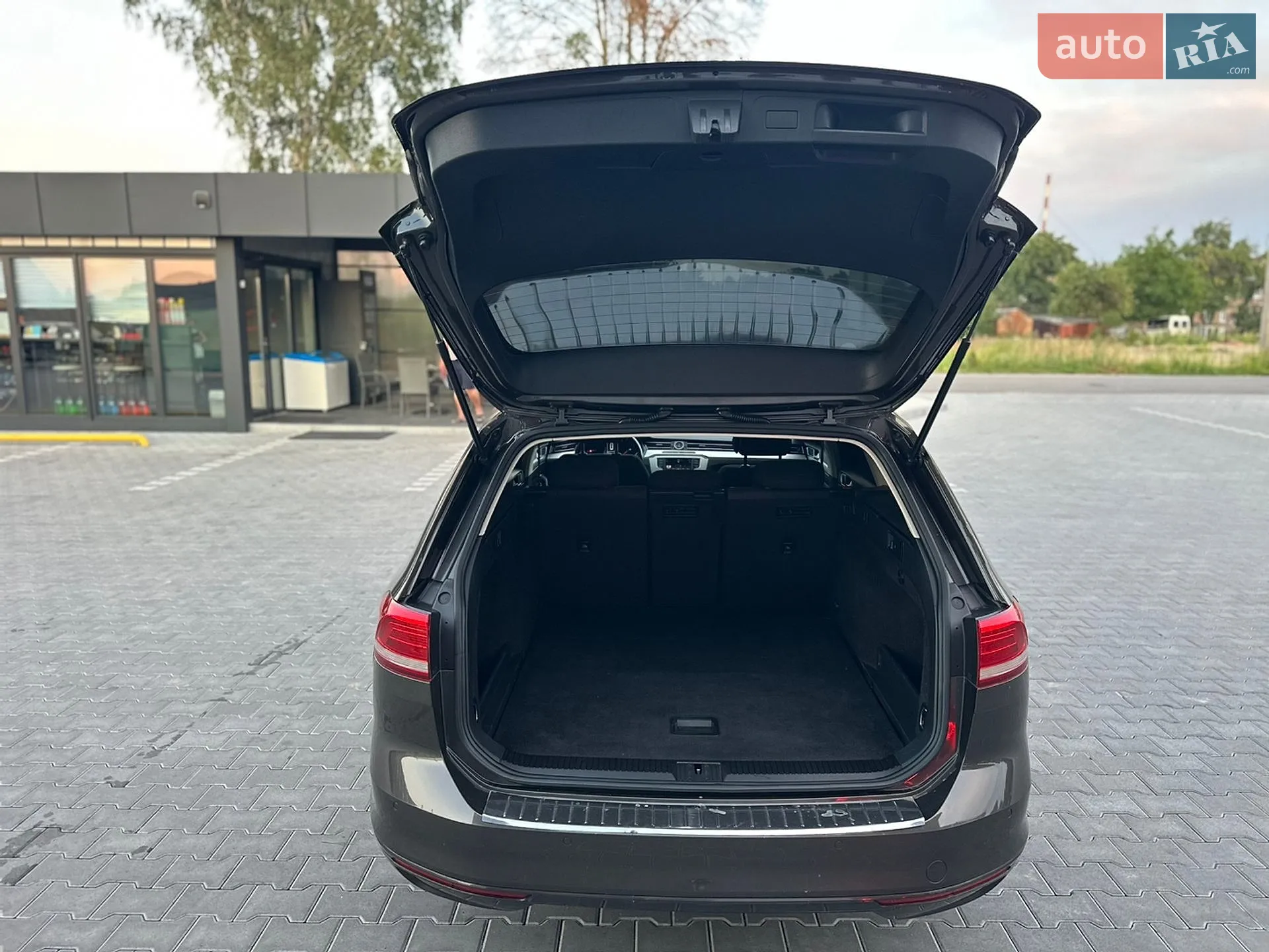 2015 Volkswagen Passat - мініатюра 90