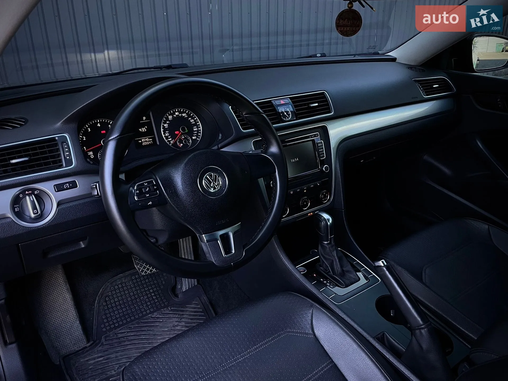 2015 Volkswagen Passat - мініатюра 9
