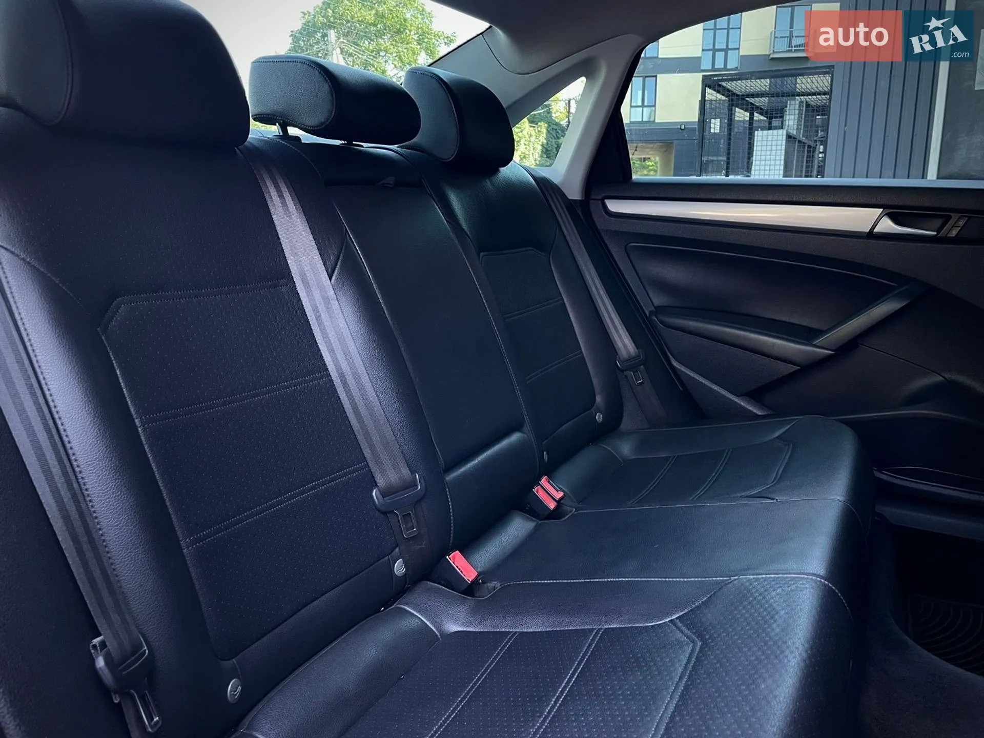 2015 Volkswagen Passat - мініатюра 14