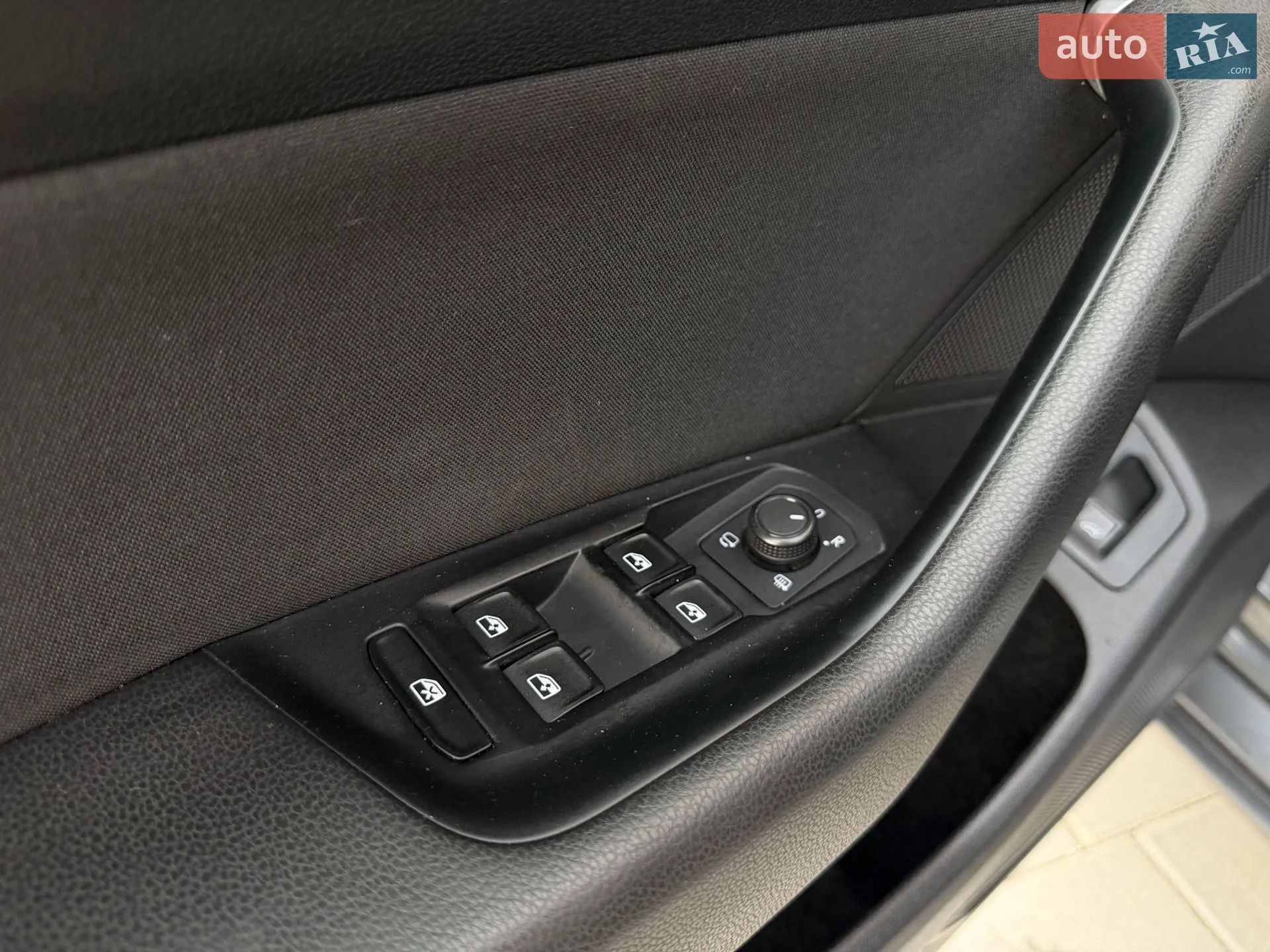 2015 Volkswagen Passat - мініатюра 34