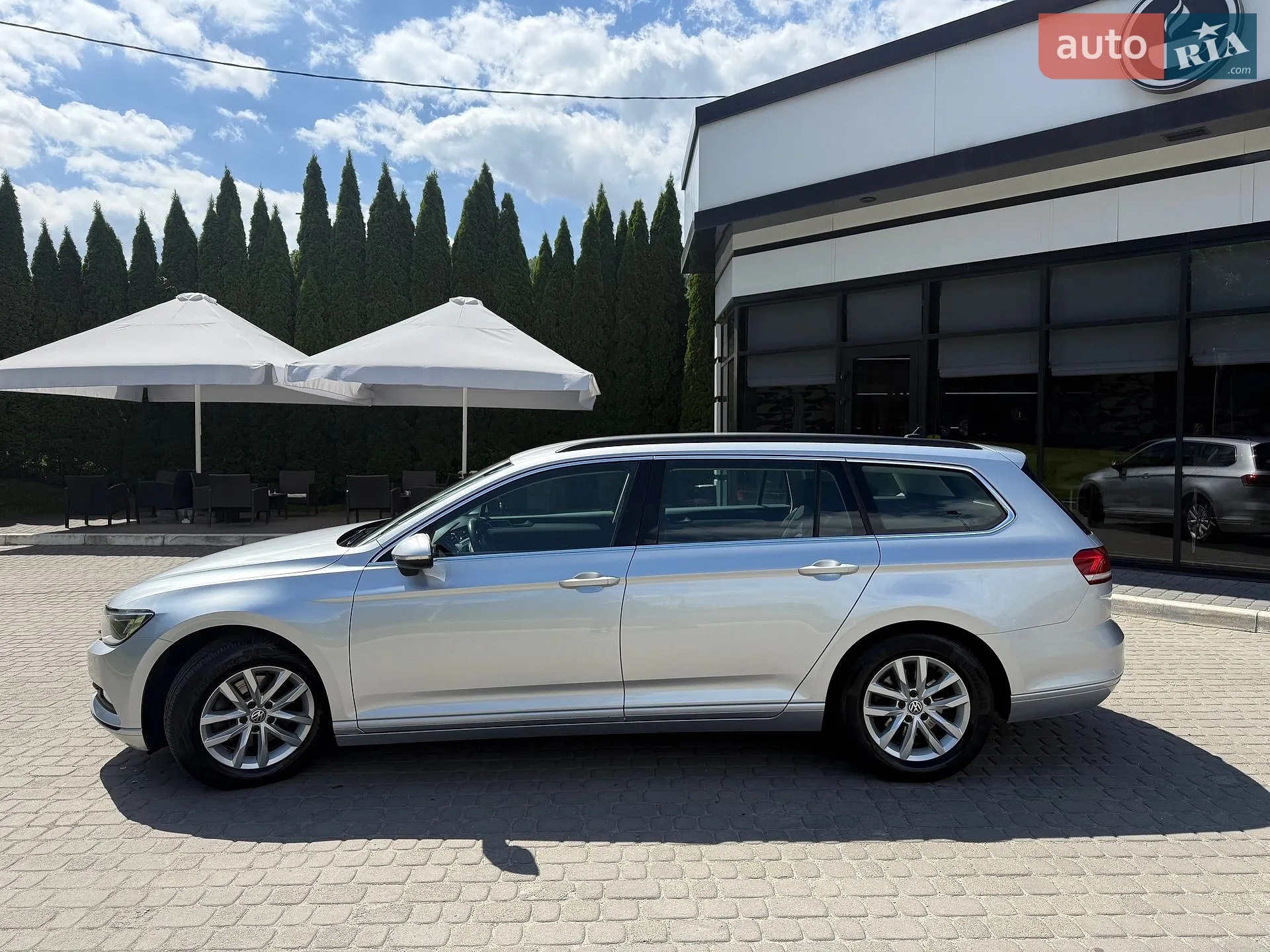 2018 Volkswagen Touareg - мініатюра 7