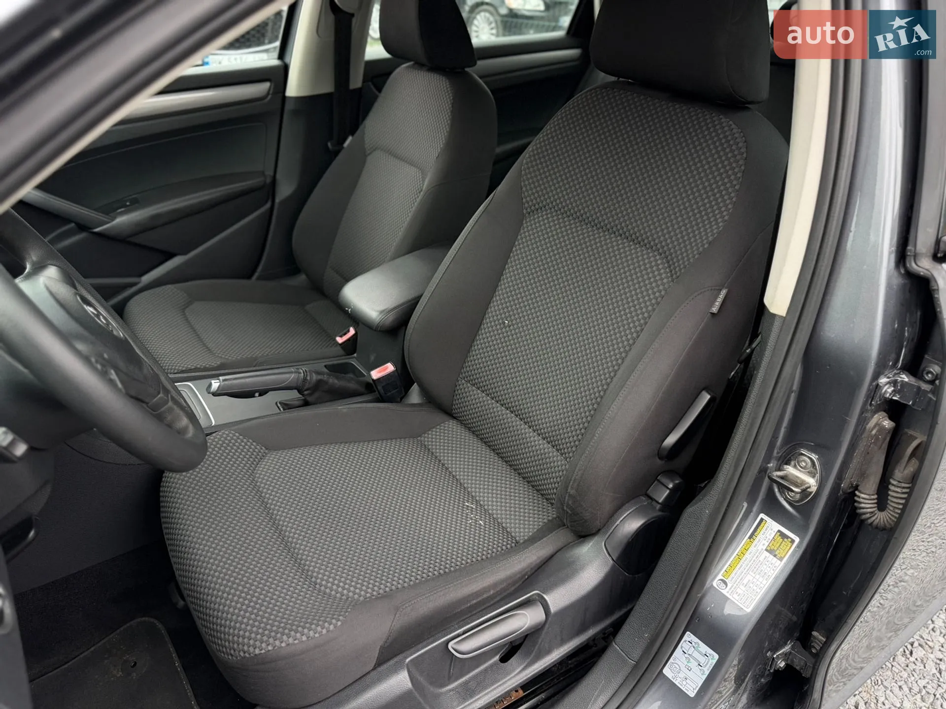 2012 Volkswagen Passat - мініатюра 11