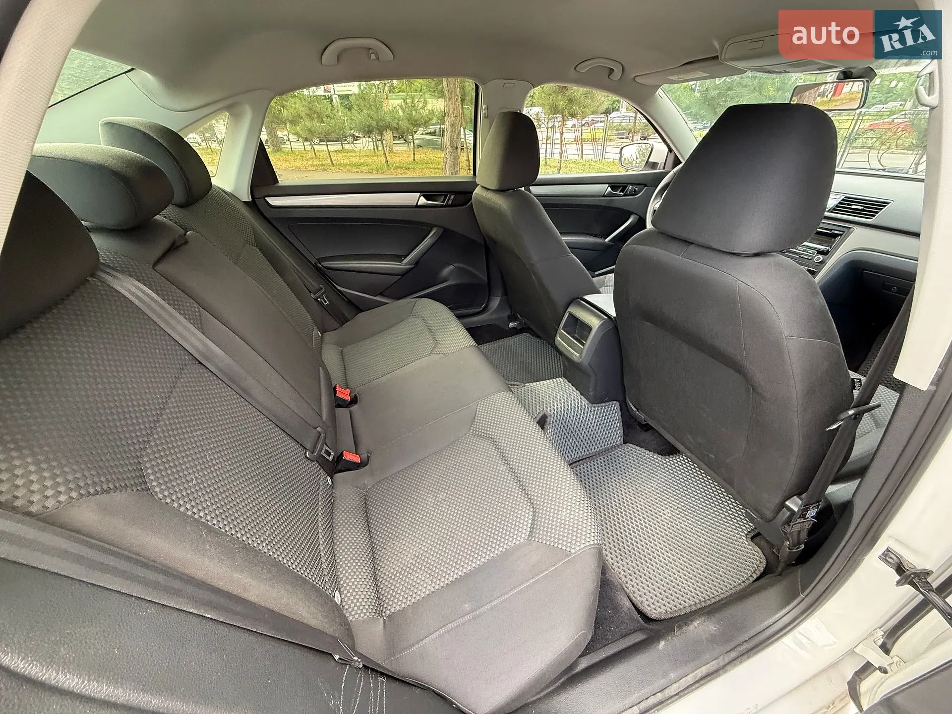 2013 Volkswagen Passat - мініатюра 15