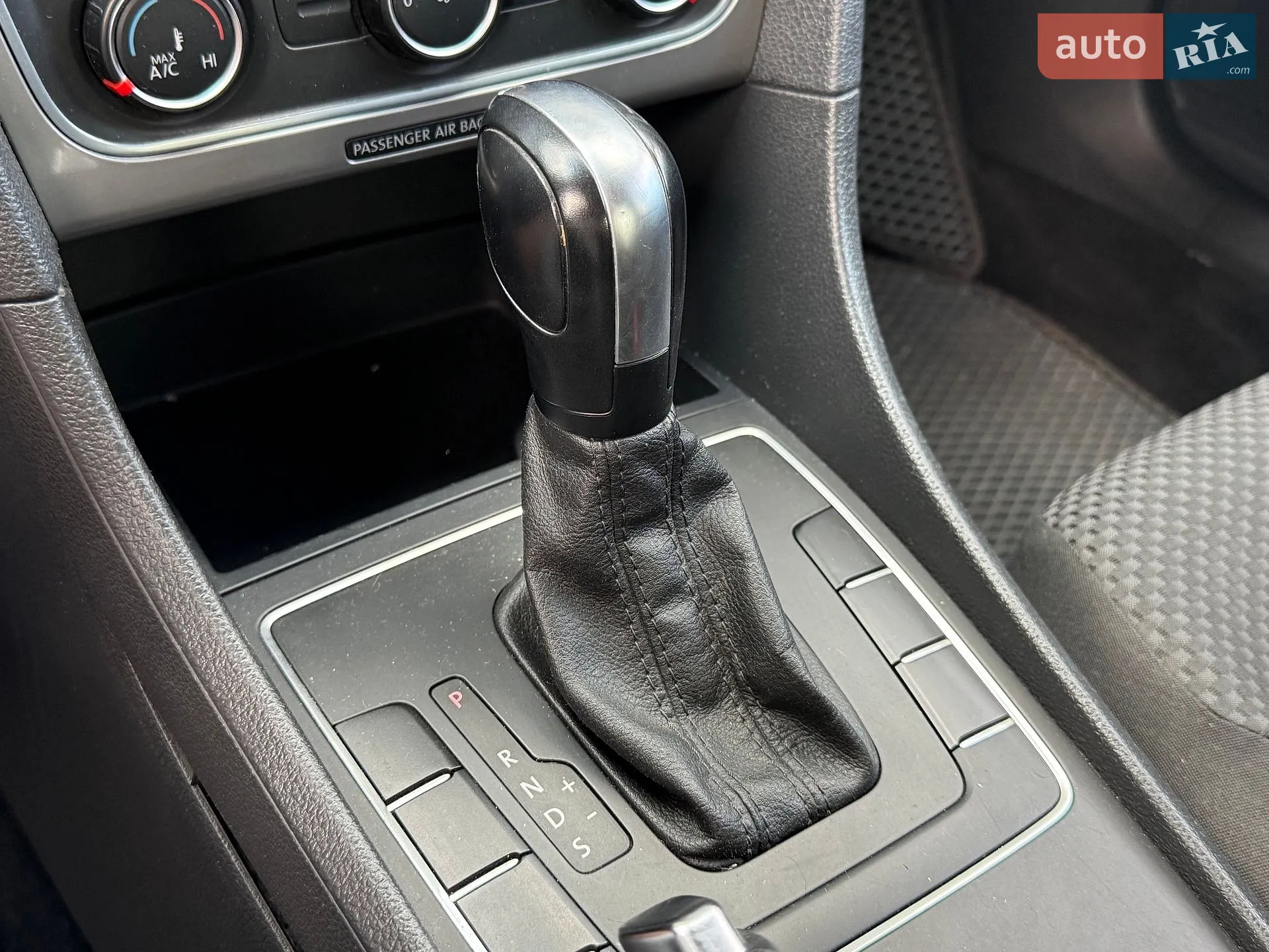2013 Volkswagen Passat - мініатюра 18