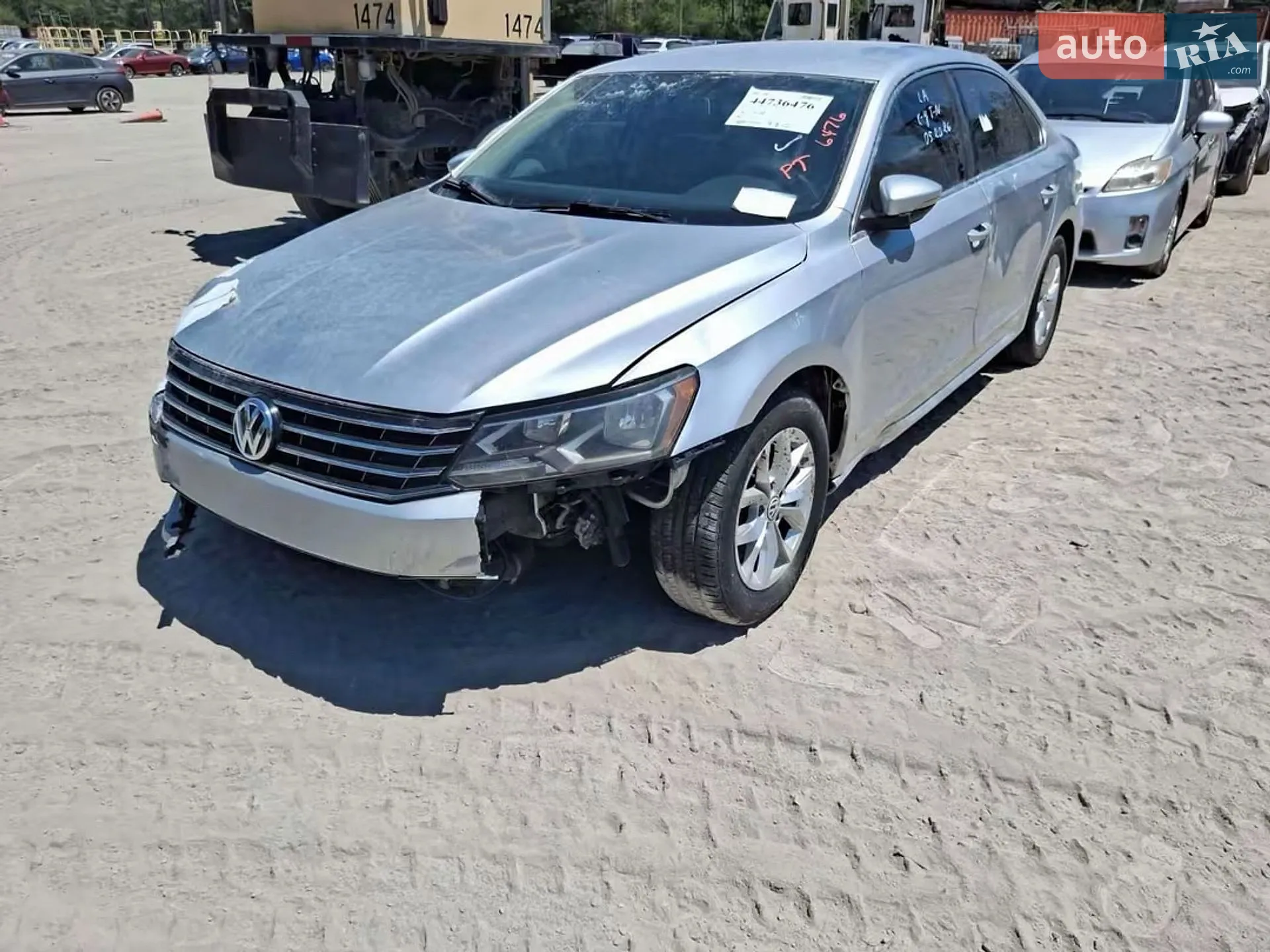 2016 Volkswagen Passat - фото 1