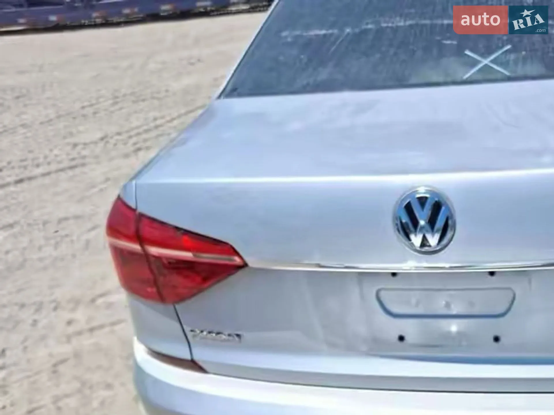 2016 Volkswagen Passat - мініатюра 6
