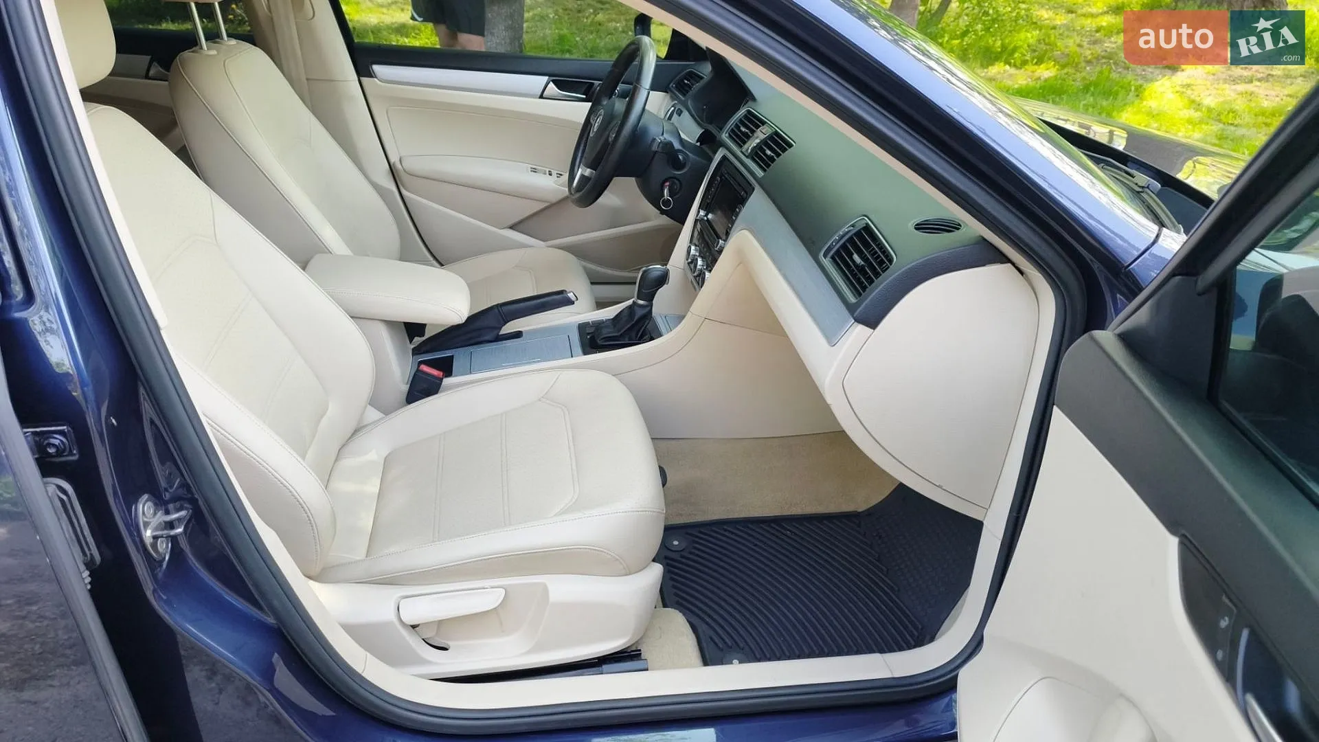 2011 Volkswagen Passat - мініатюра 35