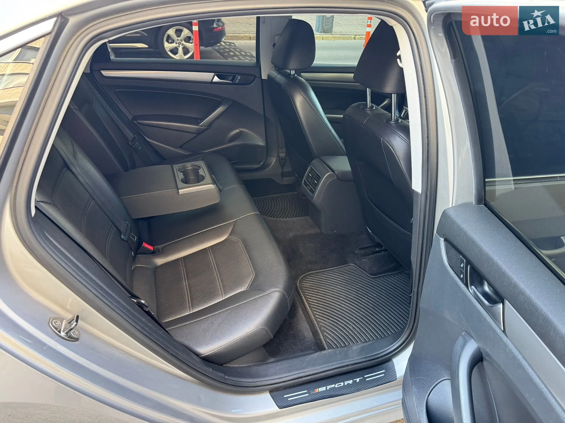 2014 Volkswagen Passat - мініатюра 2