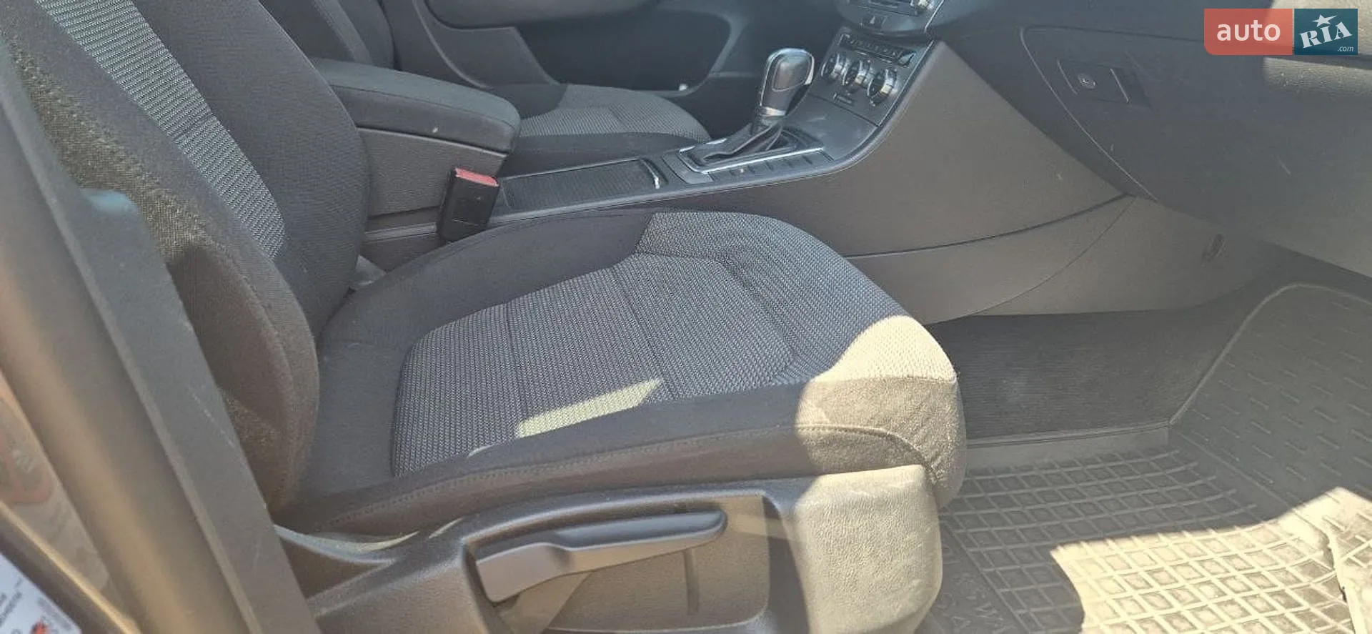 2012 Volkswagen Passat - мініатюра 11