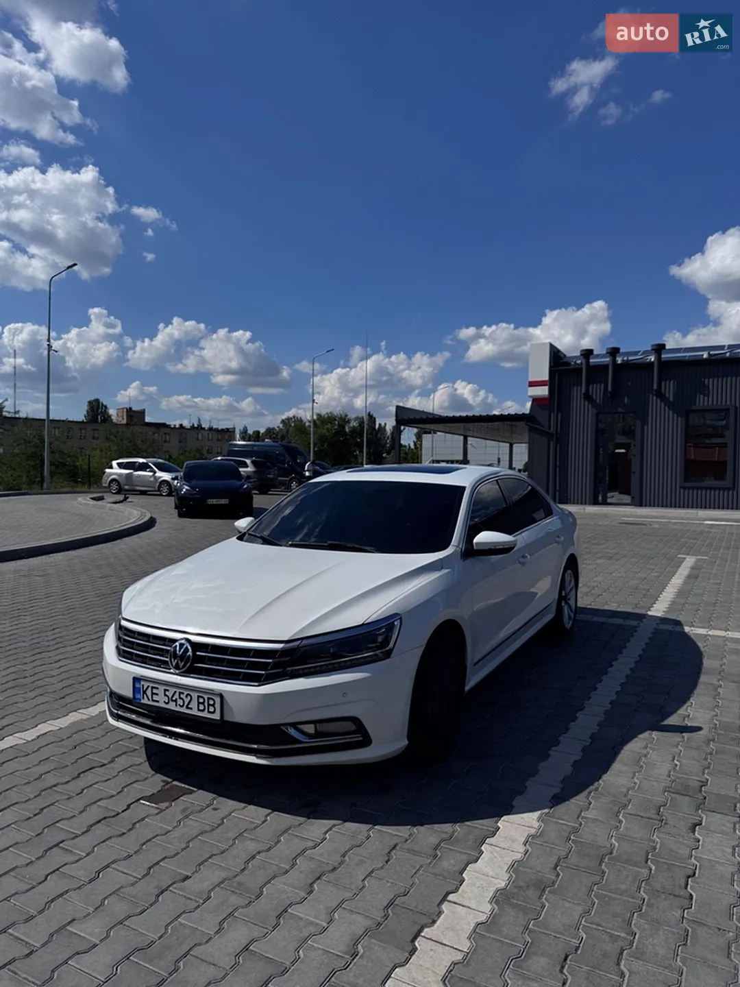 2016 Volkswagen Passat - мініатюра 2