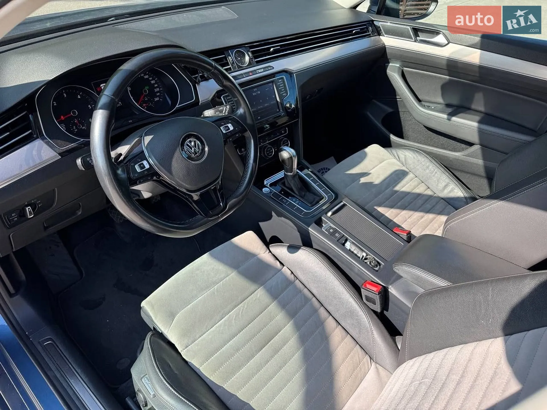 2014 Volkswagen Passat - мініатюра 10
