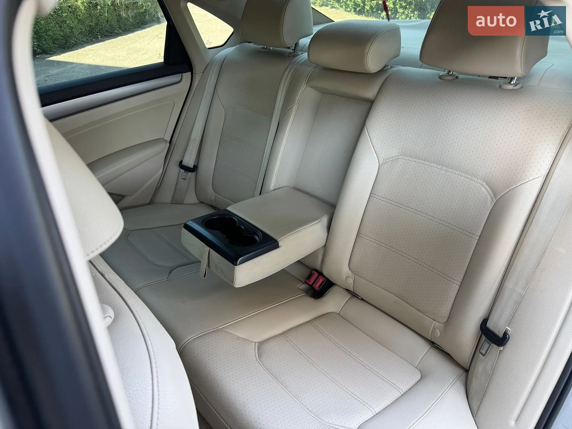 2013 Volkswagen Passat - мініатюра 10