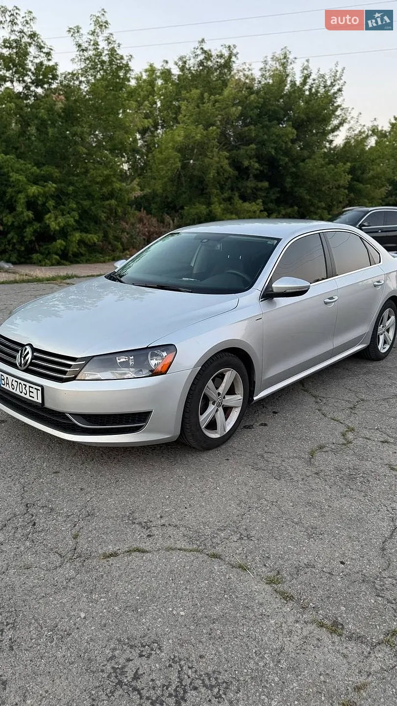 2012 Volkswagen Passat - мініатюра 16