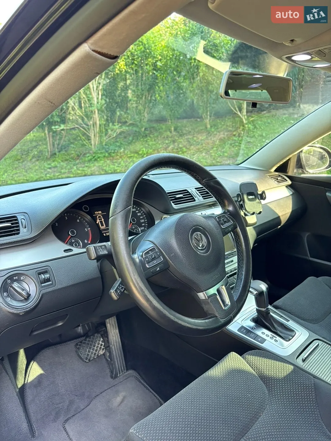 2010 Volkswagen Passat - мініатюра 42