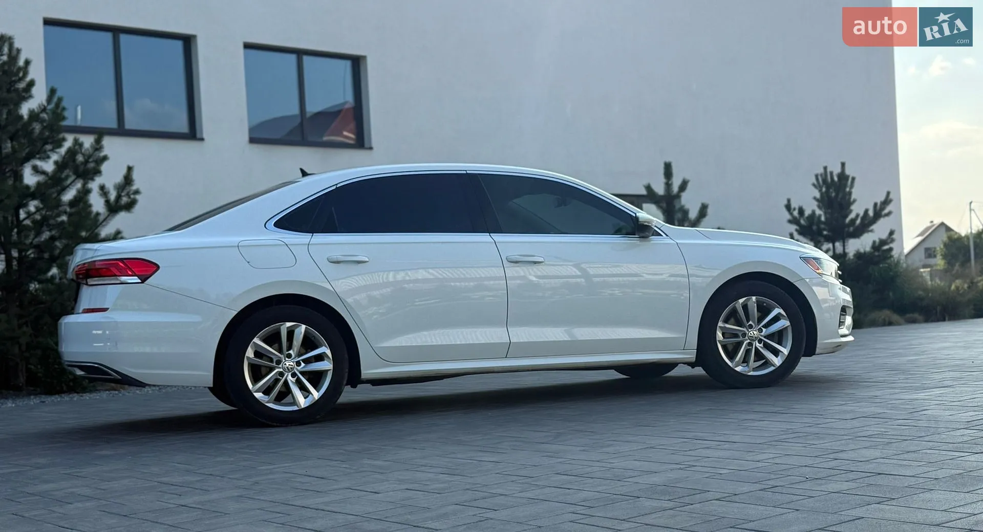 2019 Volkswagen Passat - мініатюра 12