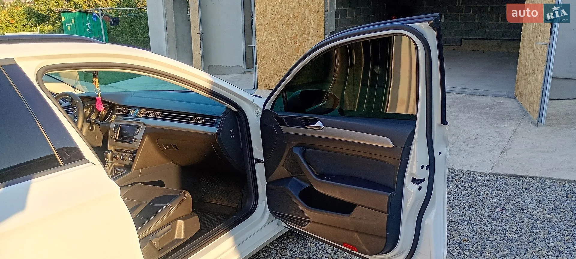 2015 Volkswagen Passat - мініатюра 23