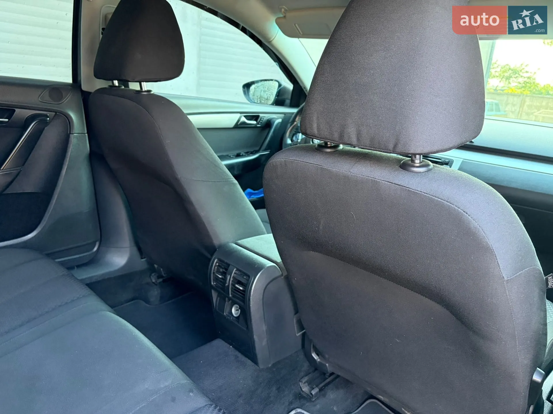 2011 Volkswagen Passat - мініатюра 43
