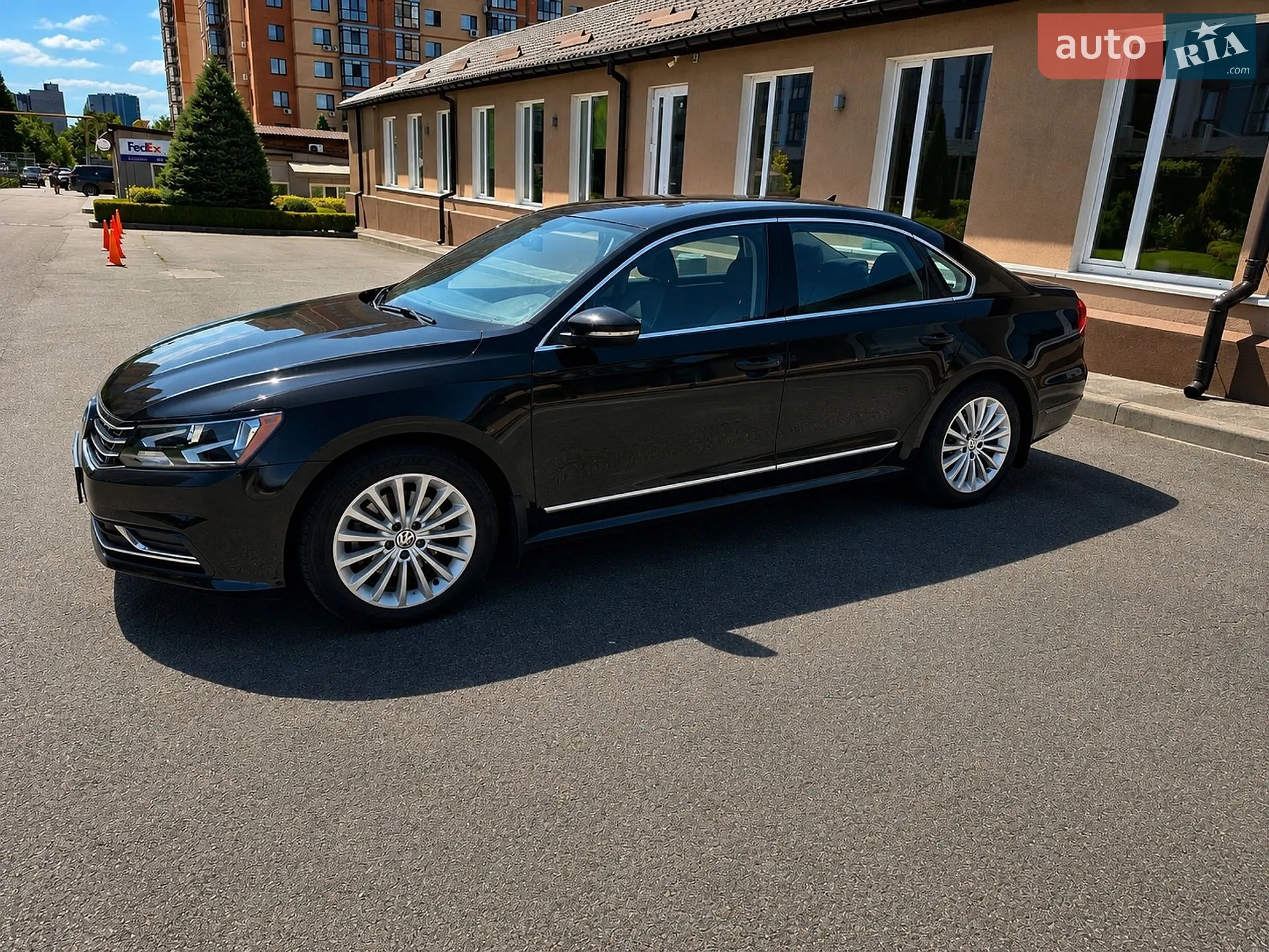 2016 Volkswagen Passat - фото 1