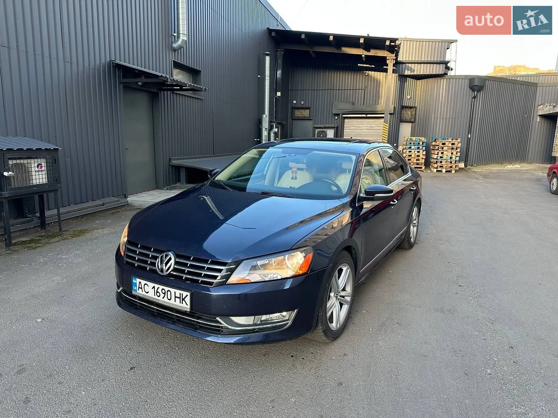 2013 Volkswagen Passat - мініатюра 3