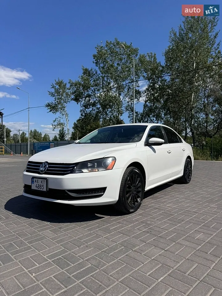 2010 Volkswagen Passat - мініатюра 20