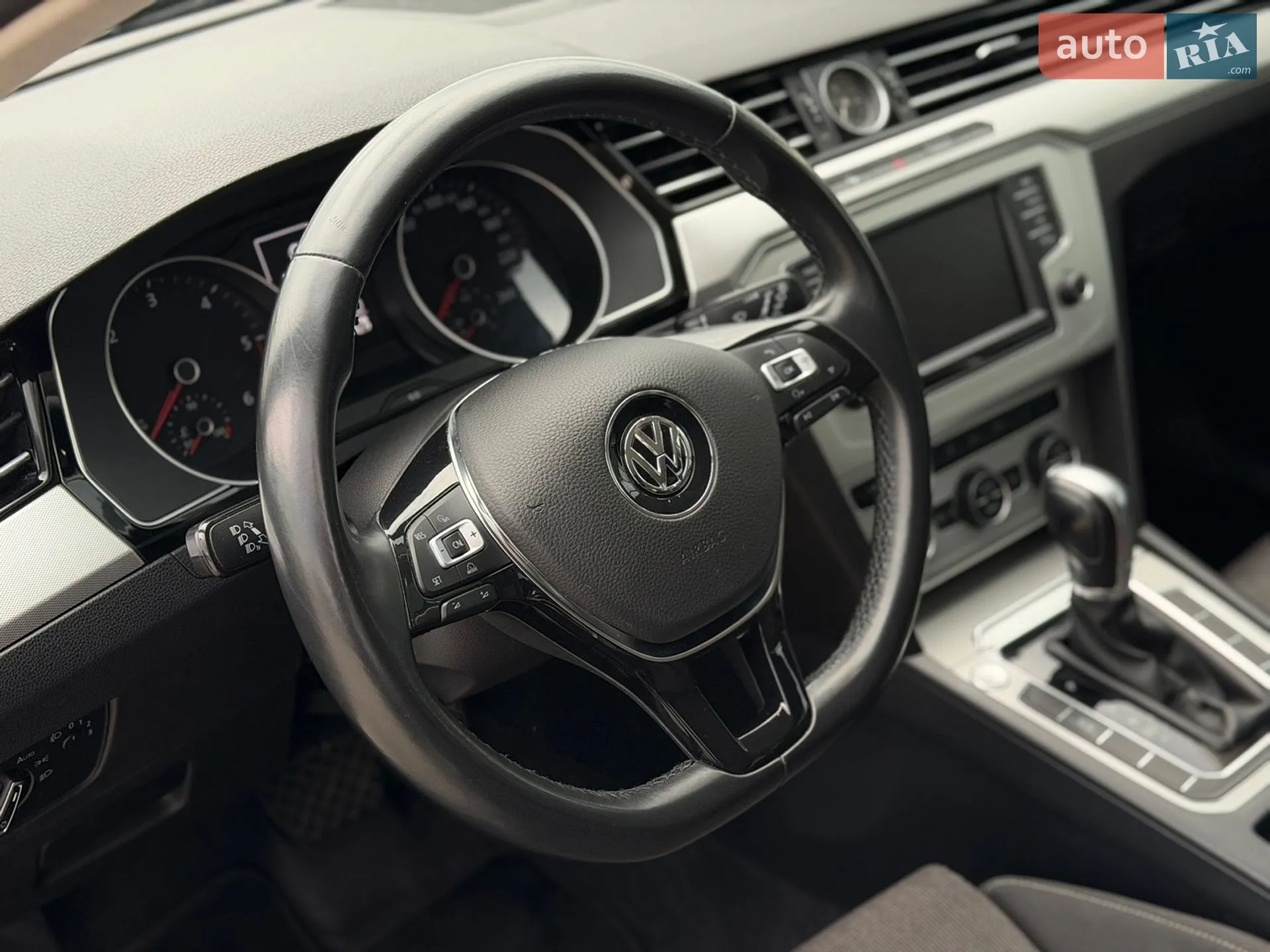 2015 Volkswagen Passat - мініатюра 22