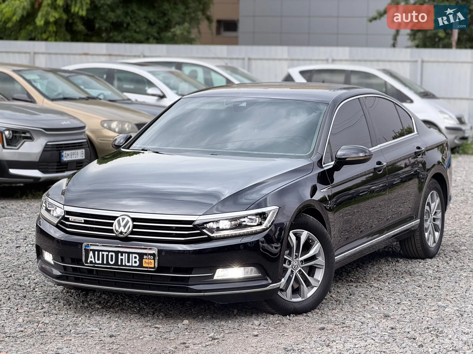 2016 Volkswagen Passat - мініатюра 2