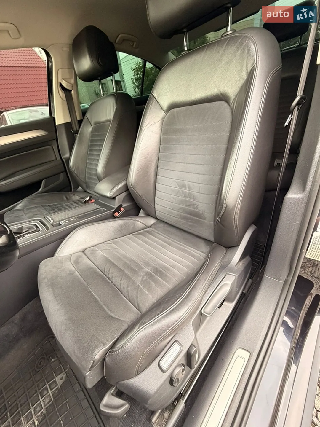 2016 Volkswagen Passat - мініатюра 26