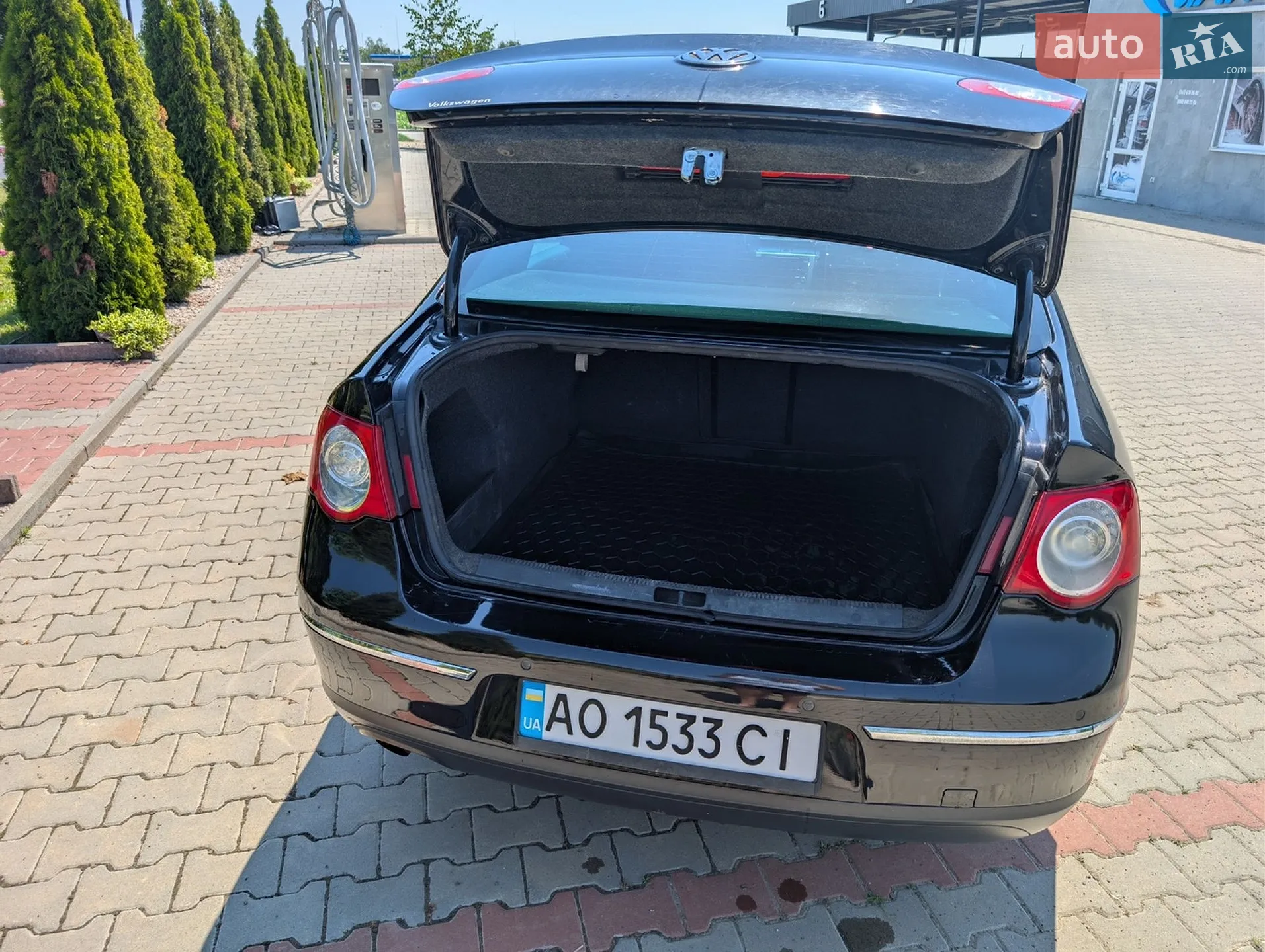 2010 Volkswagen Passat - мініатюра 4