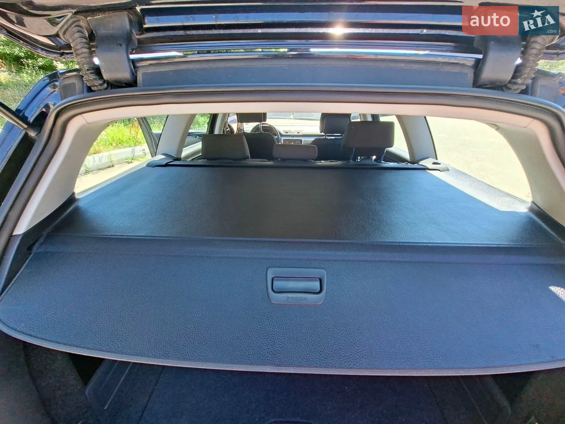 2011 Volkswagen Passat - мініатюра 21