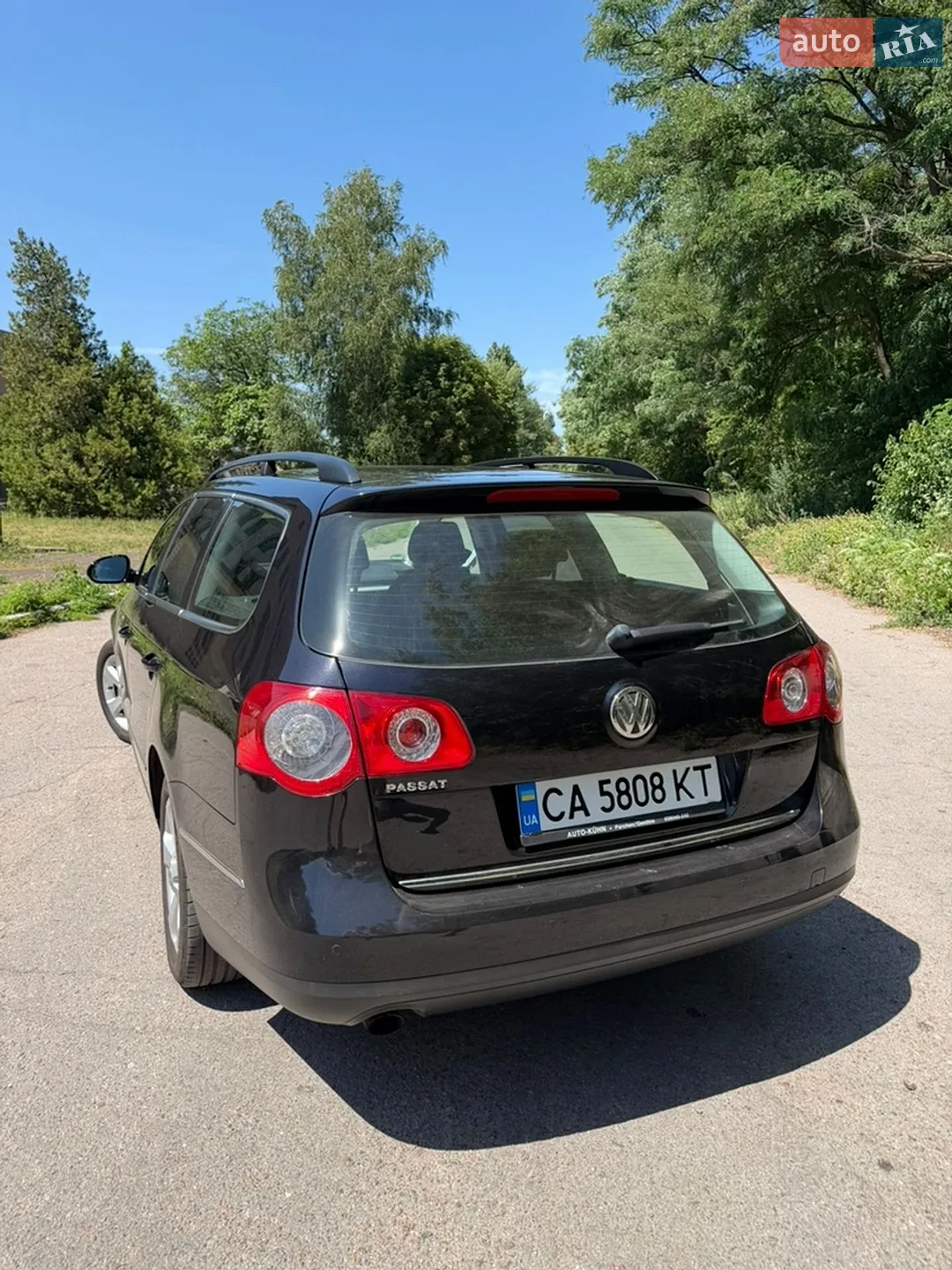 2010 Volkswagen Passat - мініатюра 11