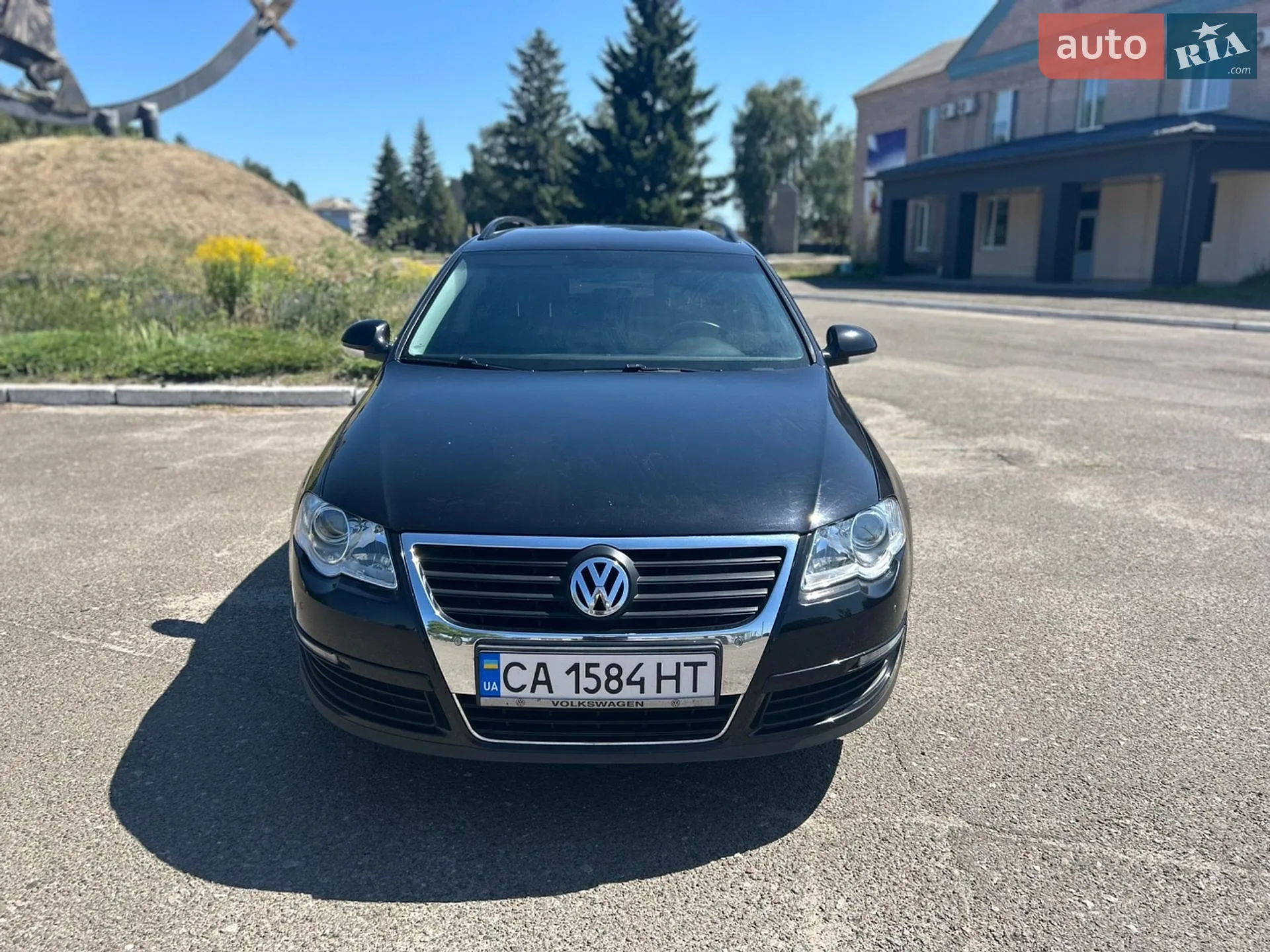2010 Volkswagen Passat - мініатюра 3