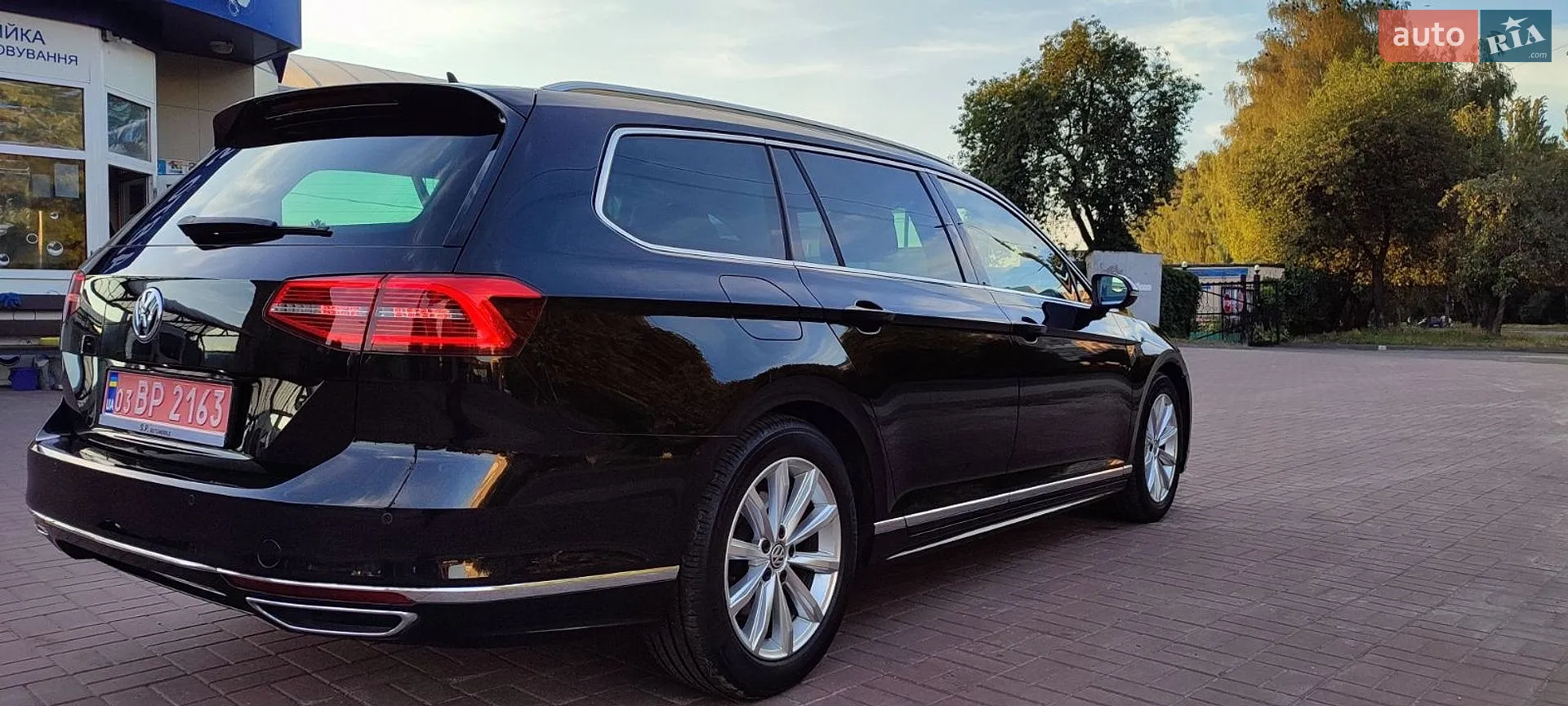 2017 Volkswagen Passat - мініатюра 9