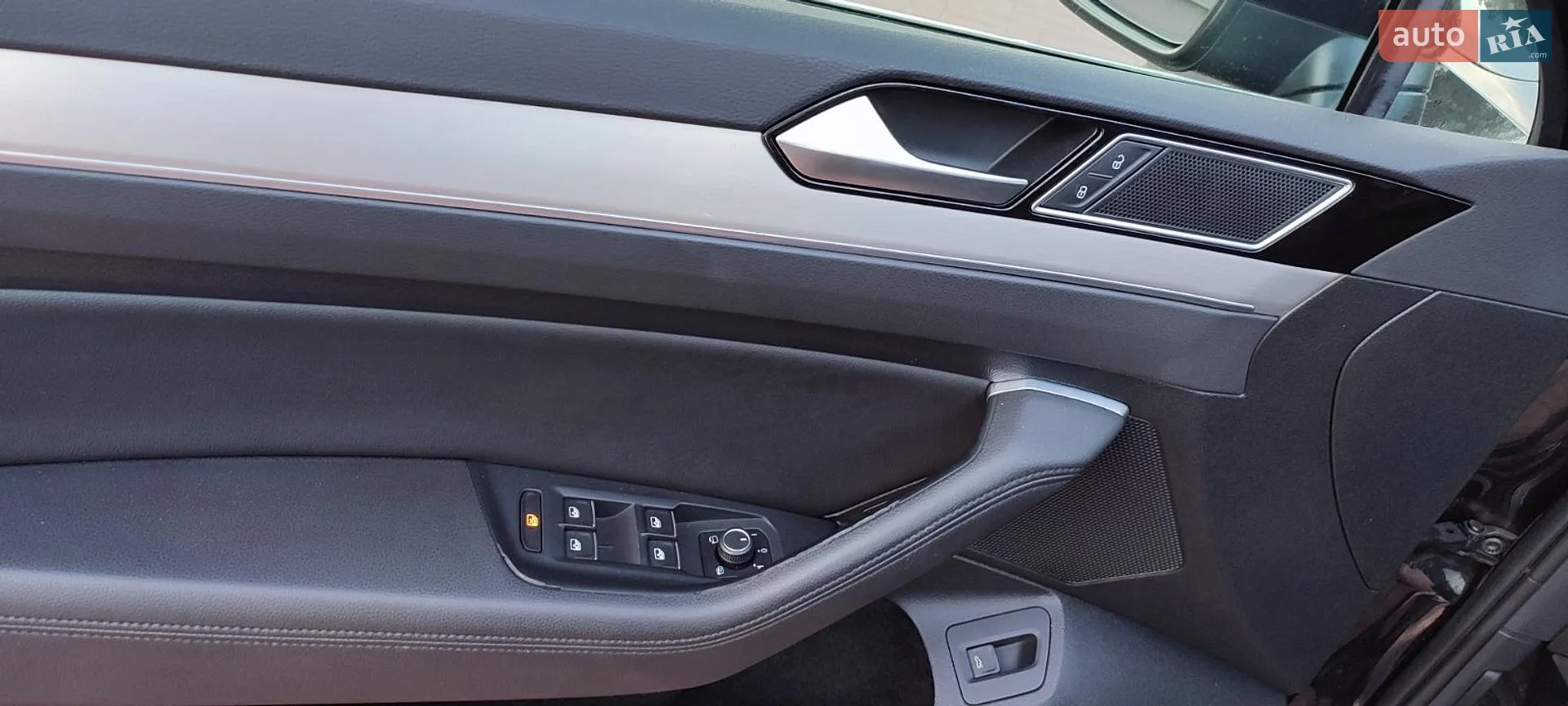 2017 Volkswagen Passat - мініатюра 18