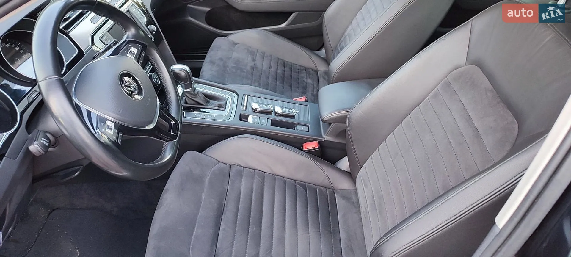 2017 Volkswagen Passat - мініатюра 21