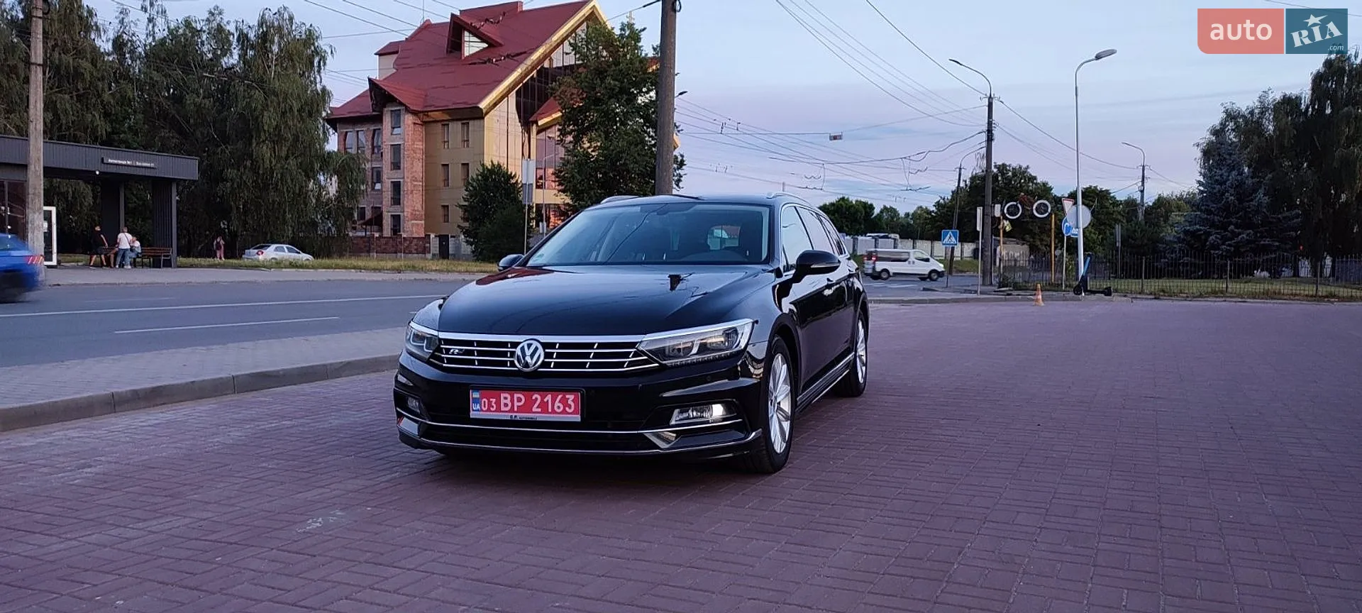2017 Volkswagen Passat - мініатюра 2