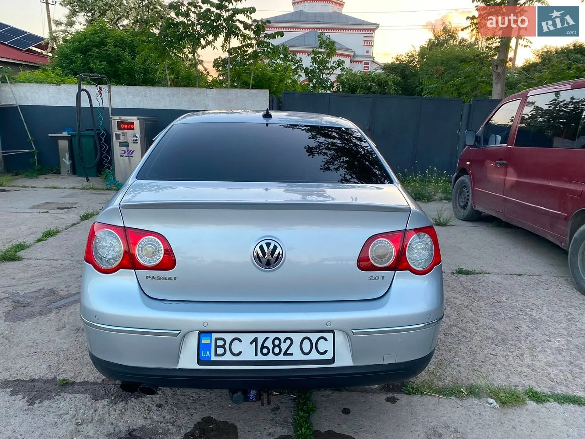 2010 Volkswagen Passat - мініатюра 3