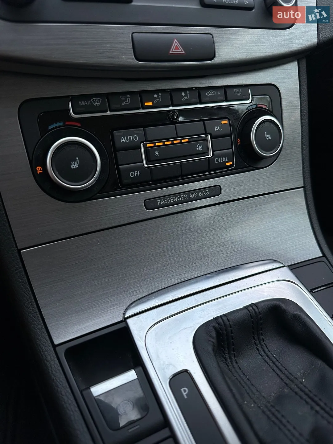 2010 Volkswagen Passat - мініатюра 39