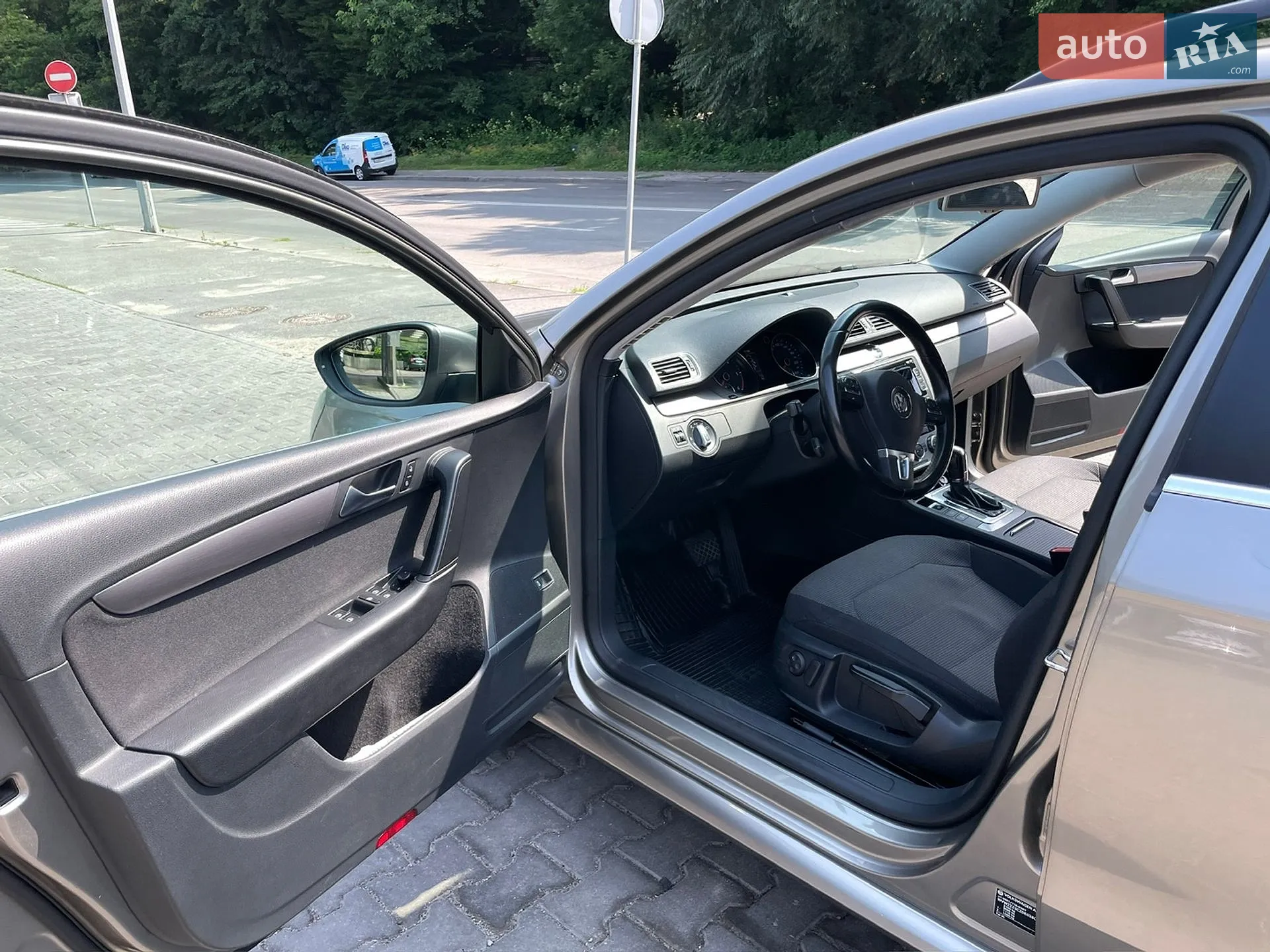 2012 Volkswagen Passat - мініатюра 9